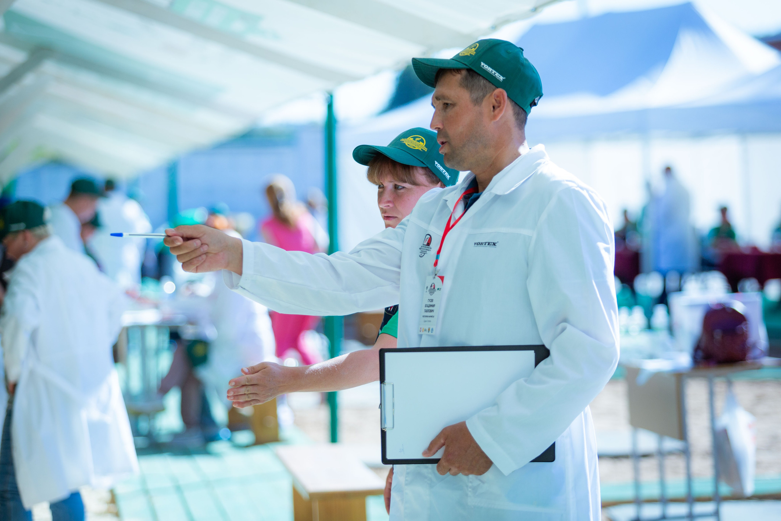 Конкурс операторов осеменения коров [17-18 августа 2022 г.]. Фотограф Виноградов Константин