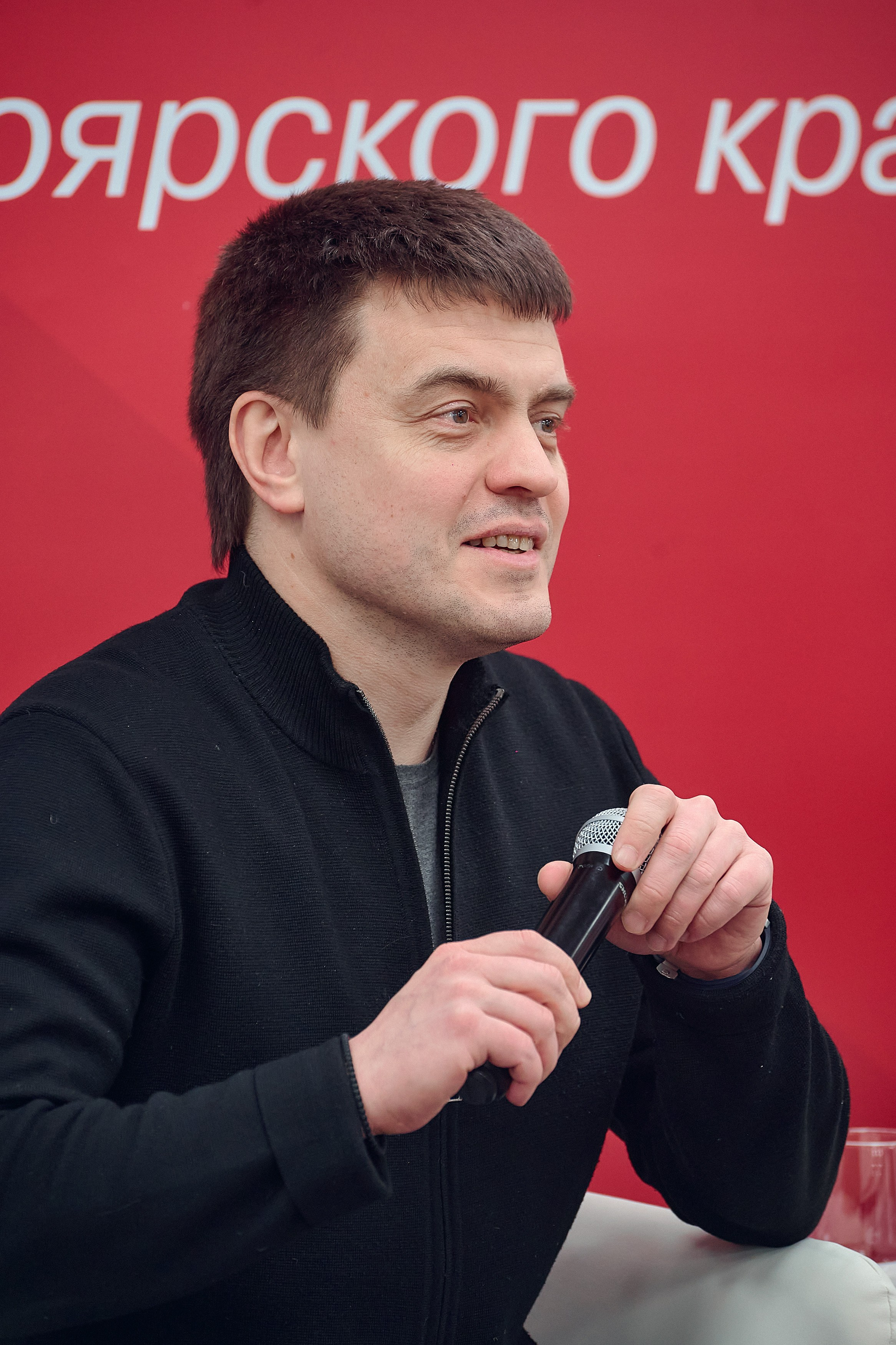 Встреча губернатора Красноярского края Котюкова Михаила Михайловича. Фотограф Яковлев Роман — Красноярск