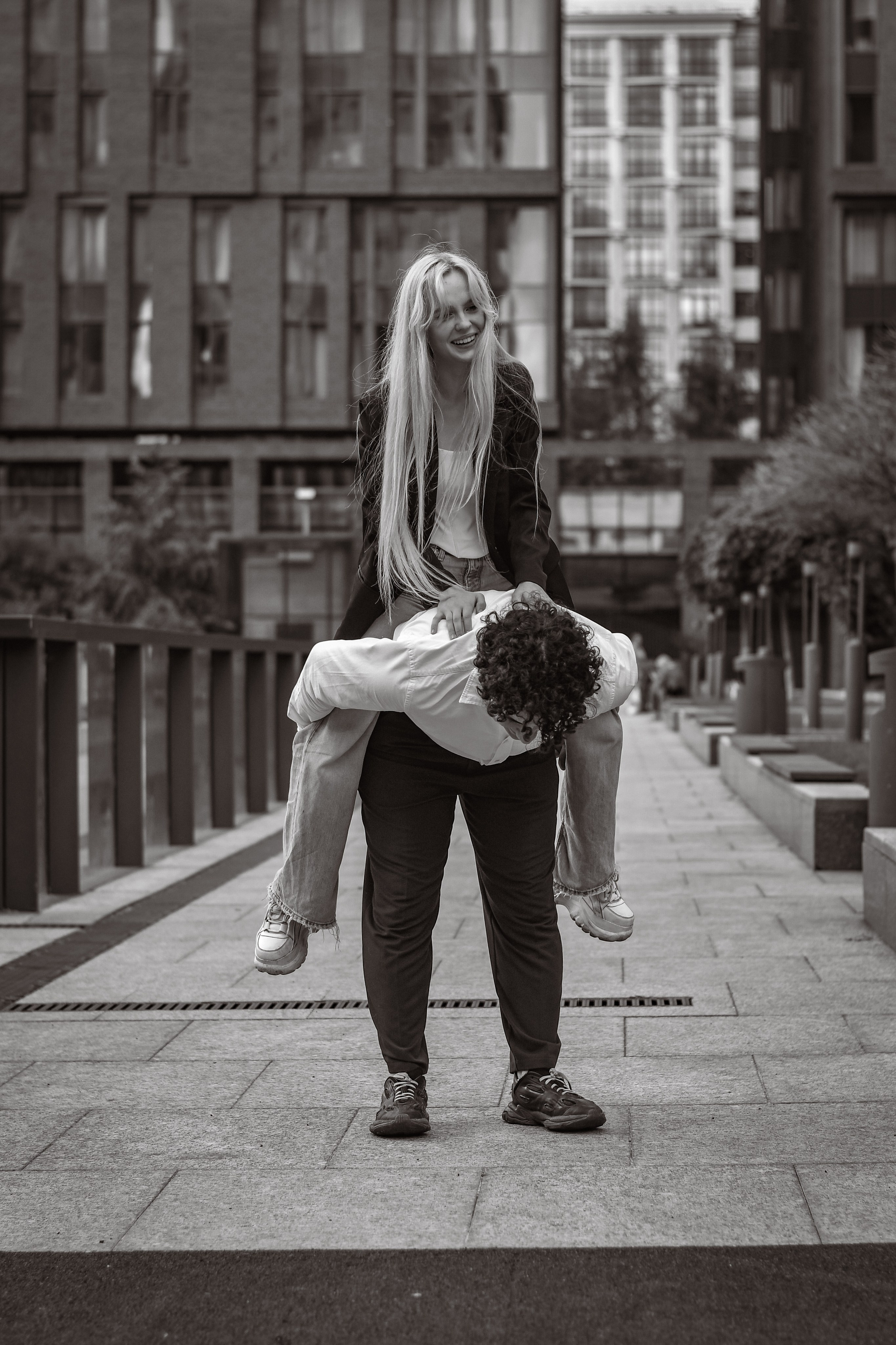 Первая встреча