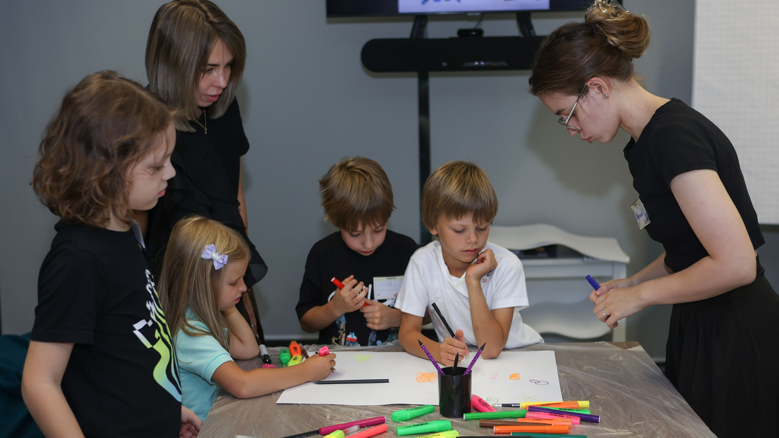 Новый учебный год в Школе Фоксфорд 1-2 классы. Выпускные альбомы и школьный фотограф в Подольске, Троицке, Щербинке, Москве и Московской области