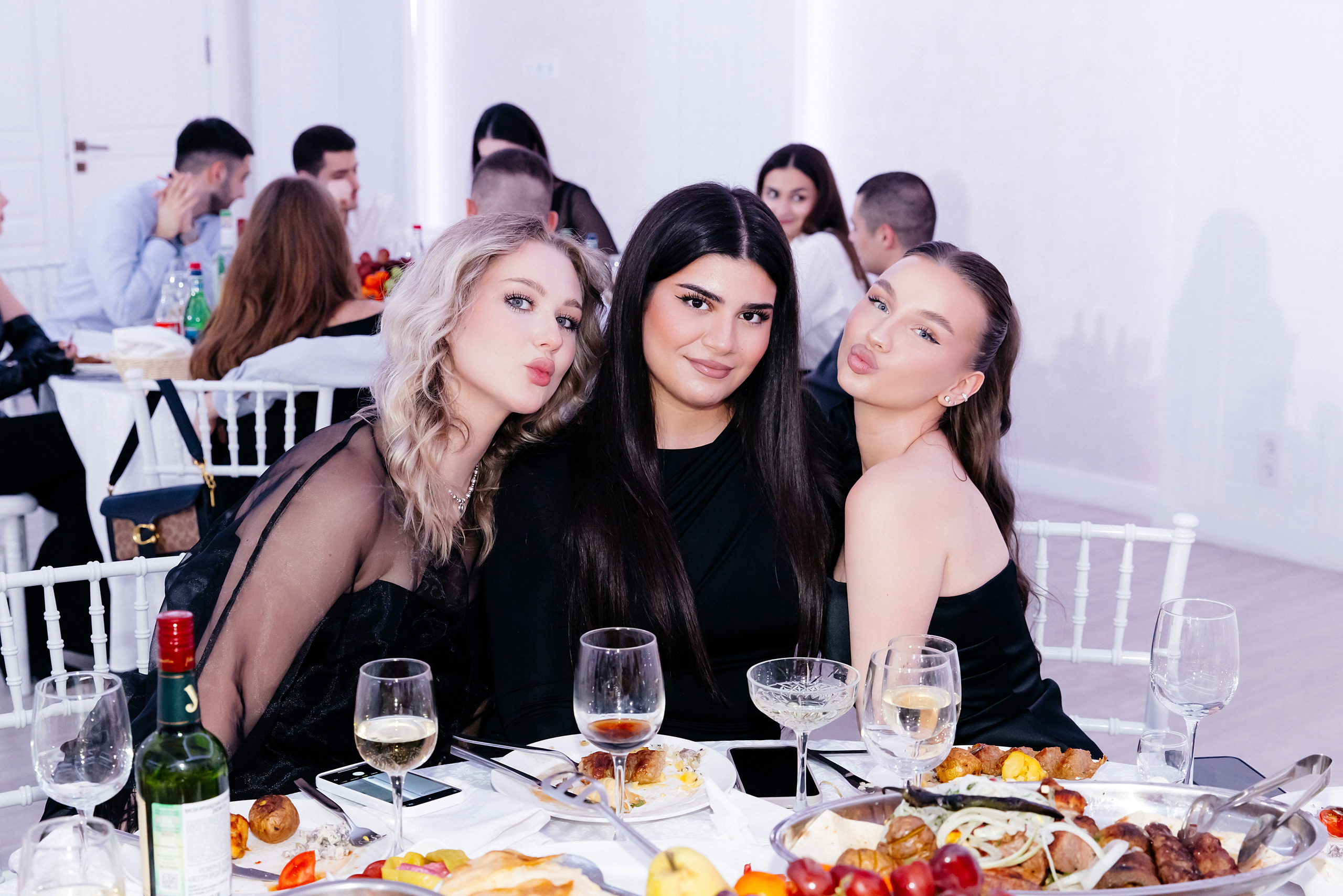 Эрнесту 18. Фотограф и Видеограф в Краснодаре Юлия Солодченко