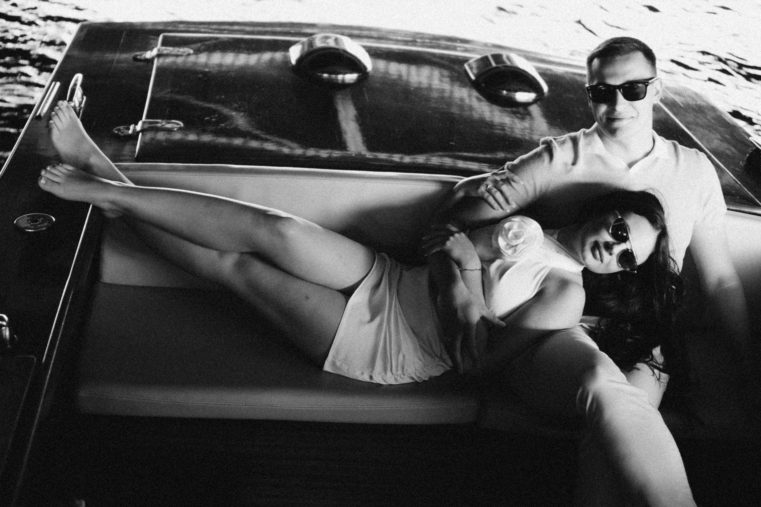 СВАДЕНБНАЯ СЬЕМКА НА КАТЕРЕ ПО КАНАЛАМ САНКТ-ПЕТЕРБУРГА И В АКВАТОРИИ НЕВЫ. Профессиональный фотограф, Санкт-Петербург — Виктория Богомолова