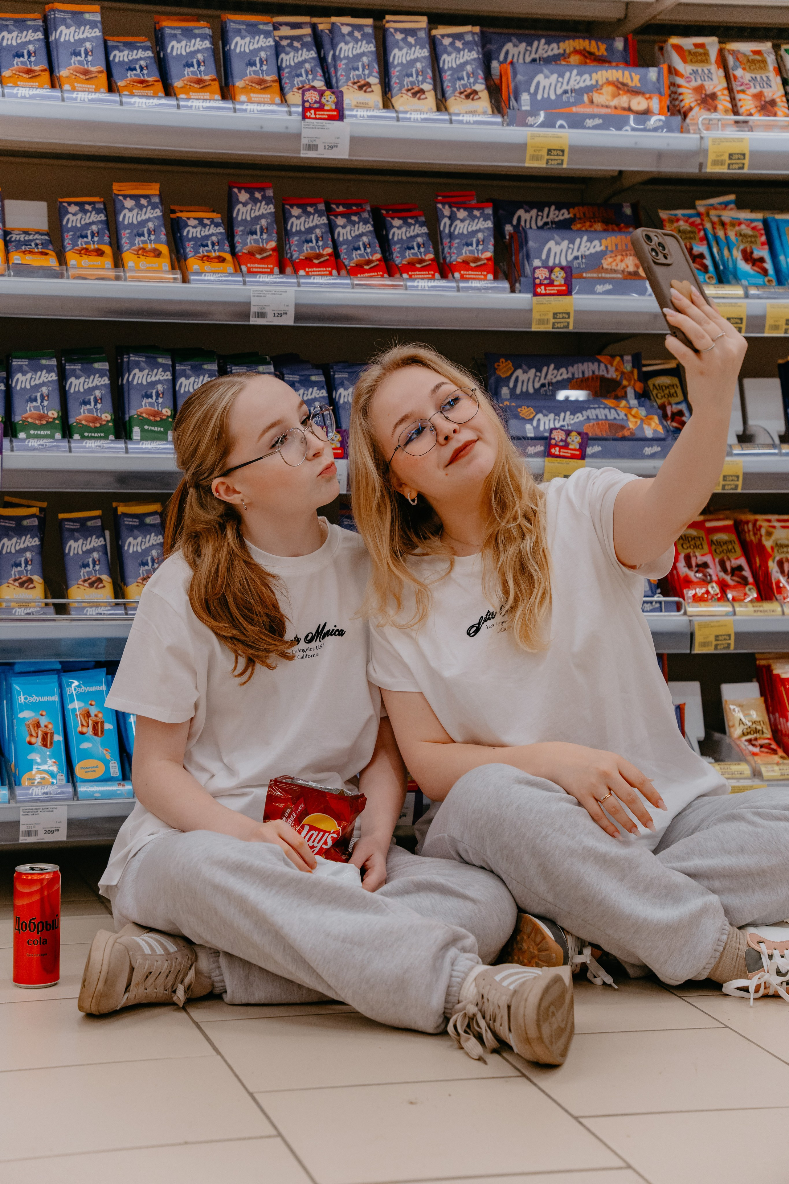 Поехали в ТЦ?