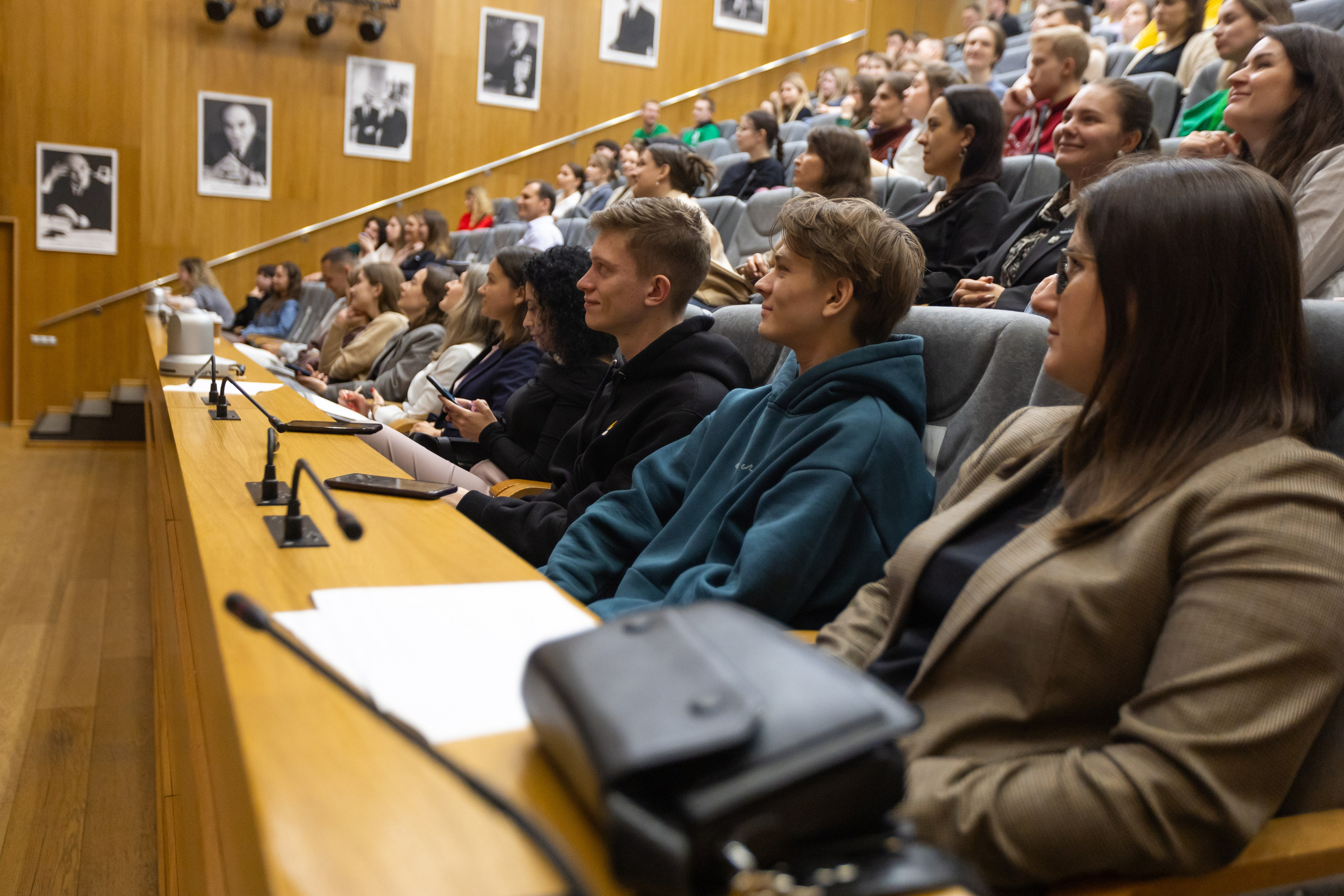 «АРЕХ. РетроПерспектива». Лекция Сергея Сенкевича в Политехе. Евгений Матвеев — фотограф в Санкт-Петербурге