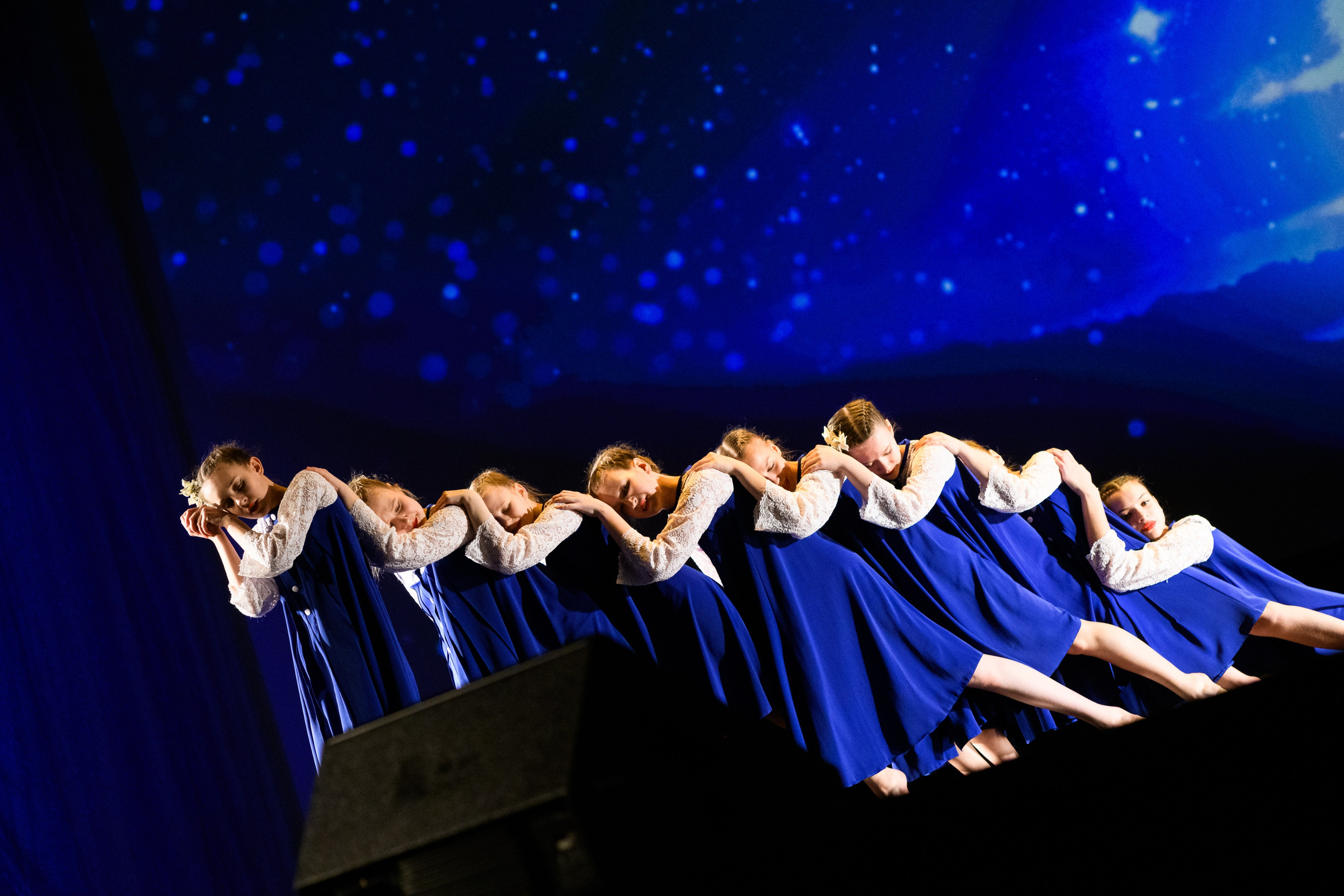 23 апреля, часть 2, БКЗ Октябрьский, г. Санкт-Петербург. Золотое яблочко