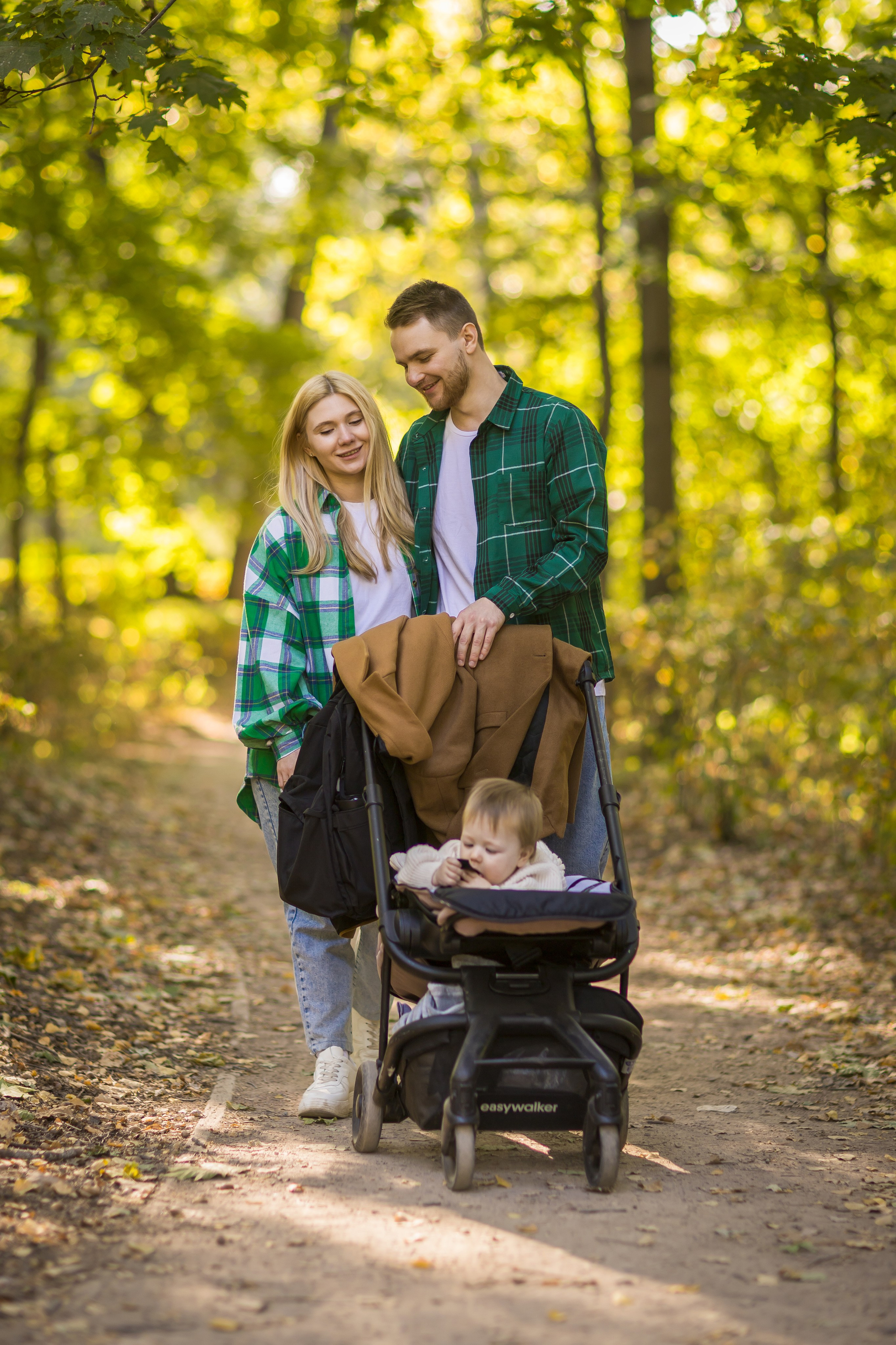 Семейная фотосессия на природе. Photomantis