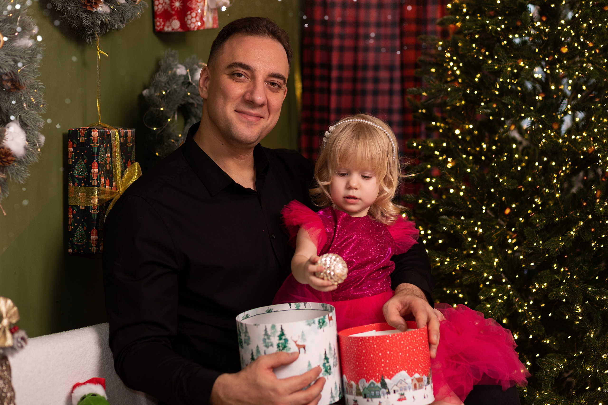 Новый год 2026. ФОТОГРАФ НА ГОДИК, БЕРЕМЕННОСТИ, НОВОРОЖДЕННЫХ, КРЕЩЕНИЯ МОСКВА