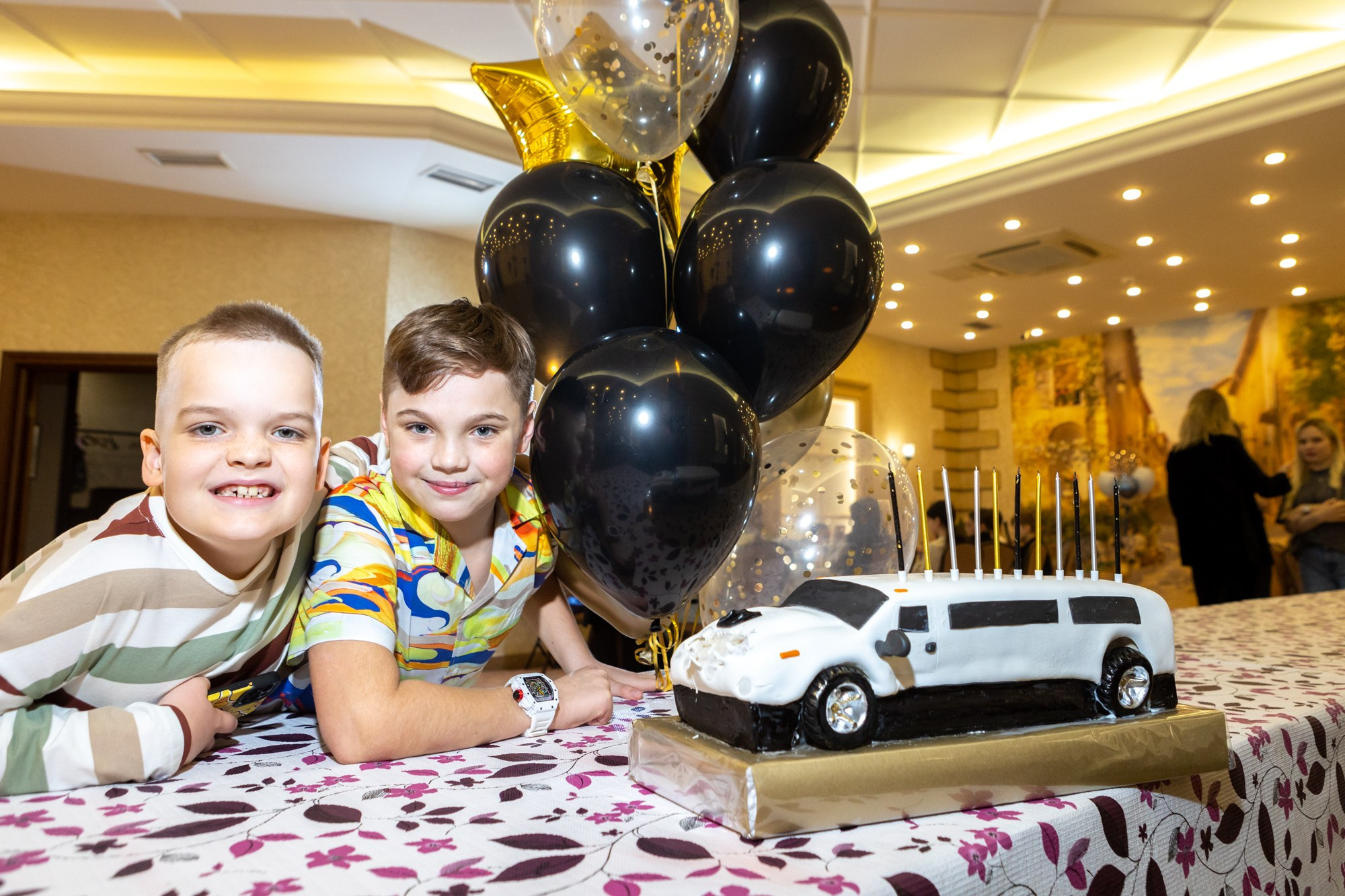 День Рождения в ресторане Дача. Фотограф в Оренбурге. Профессиональный фотограф