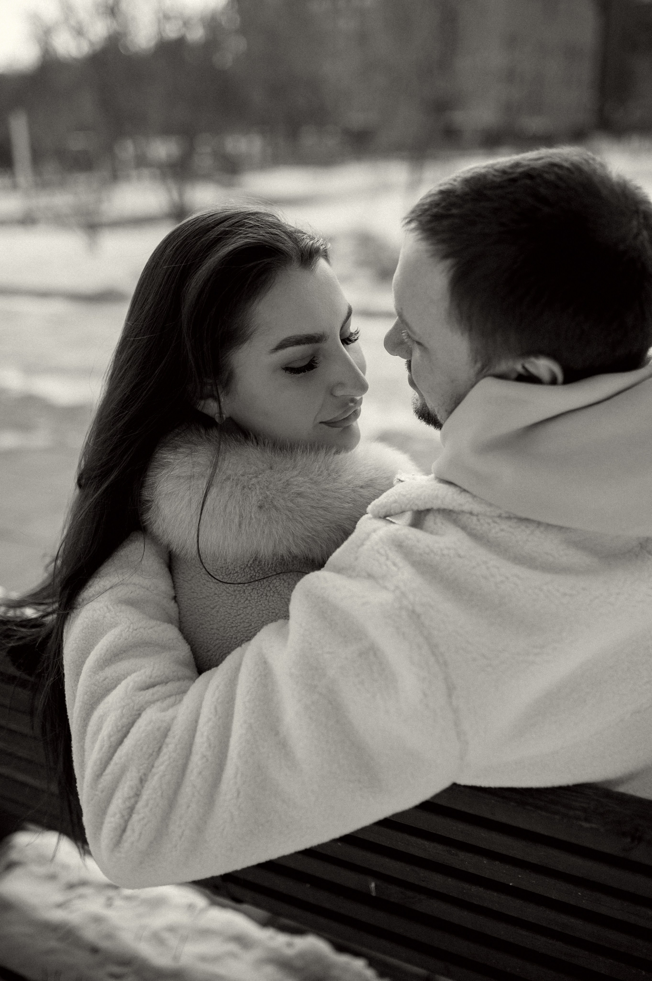 Лавстори стрит фотосессия в зимней Москве. Семейная фотосессия Бутово Москва фотограф Алина Морщагина