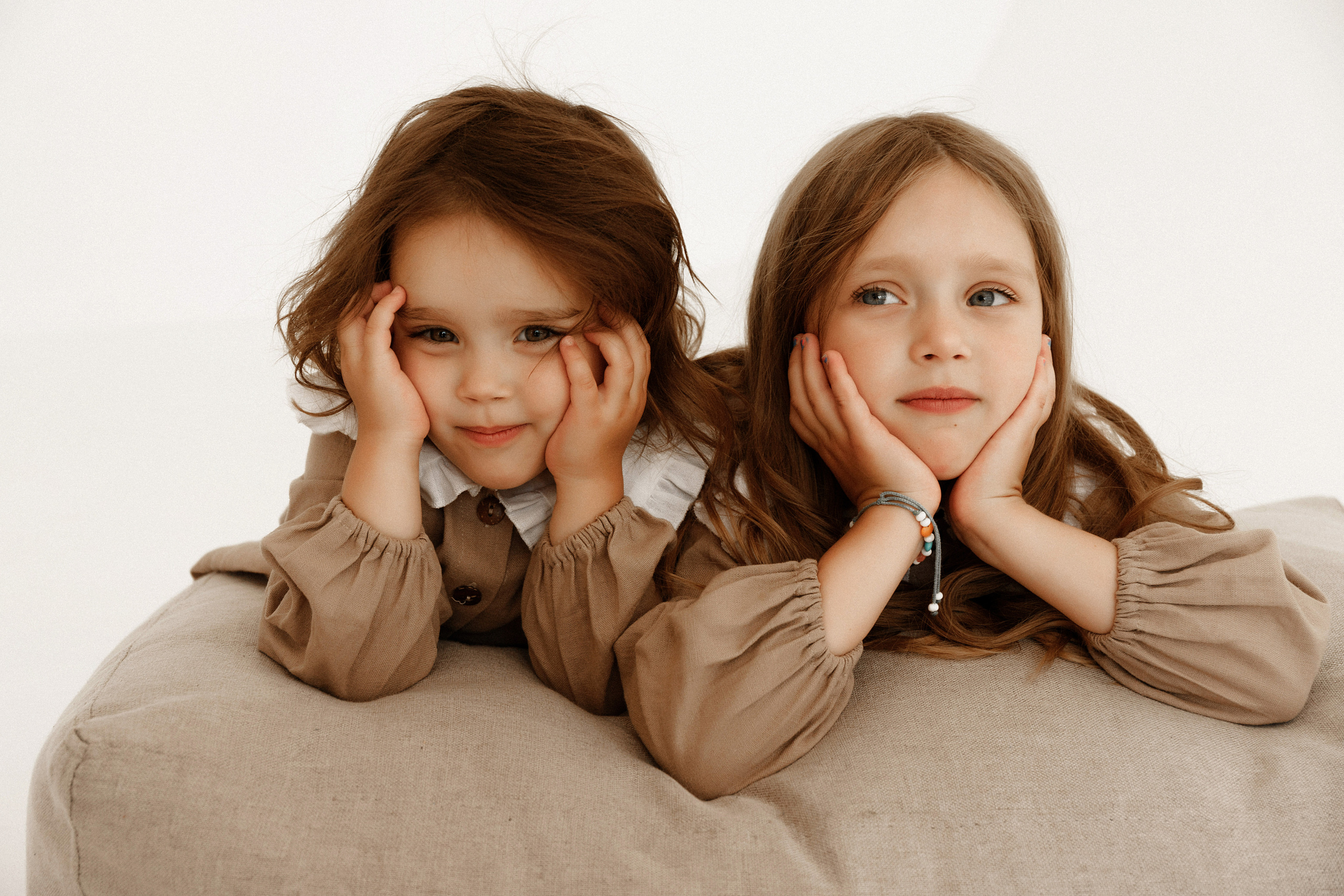 Стася и Стеша. Фотограф беременности и материнства Аделя Юсупова