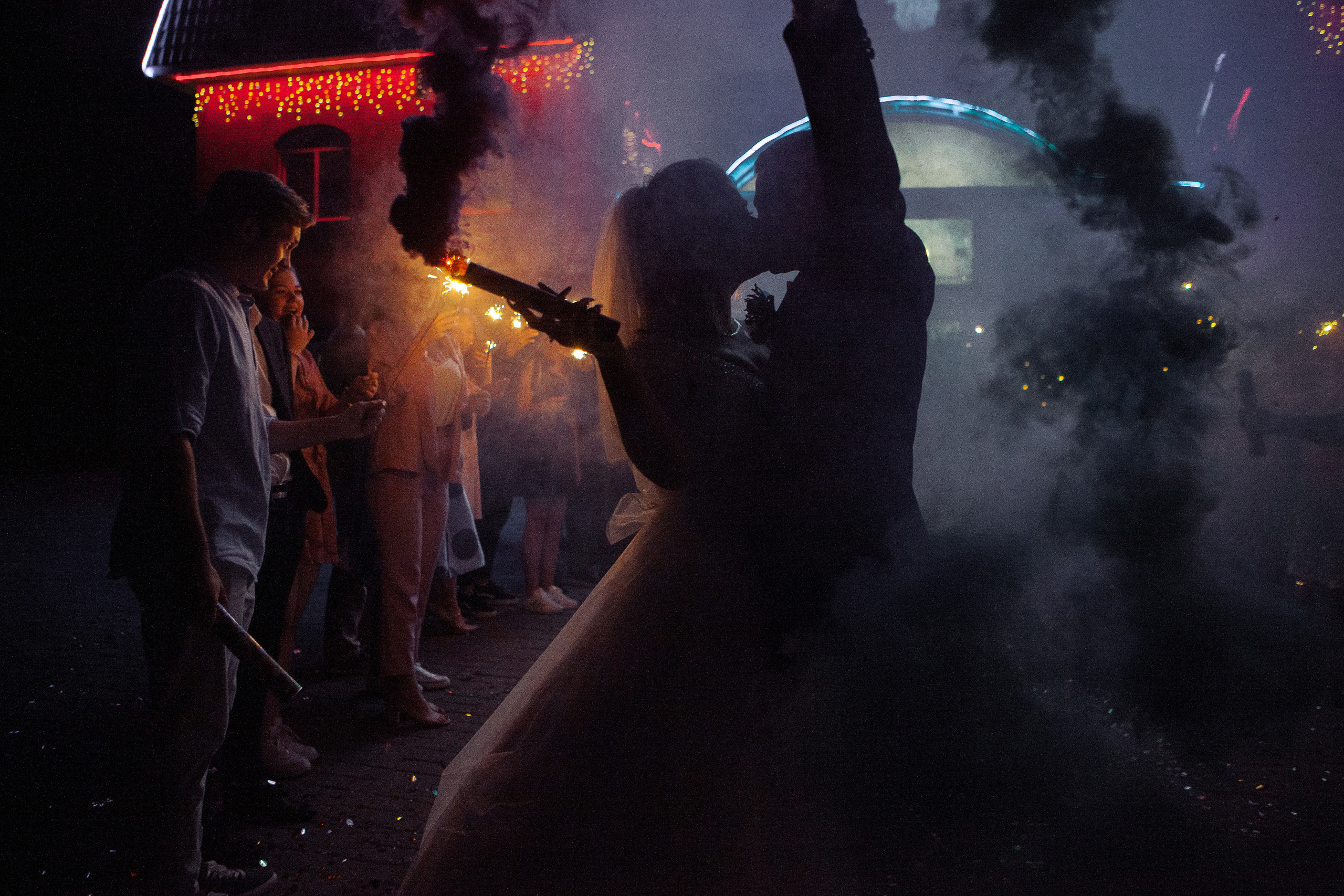 О том, как мы платье рассыпали. Фотограф Анастасия Кулешова