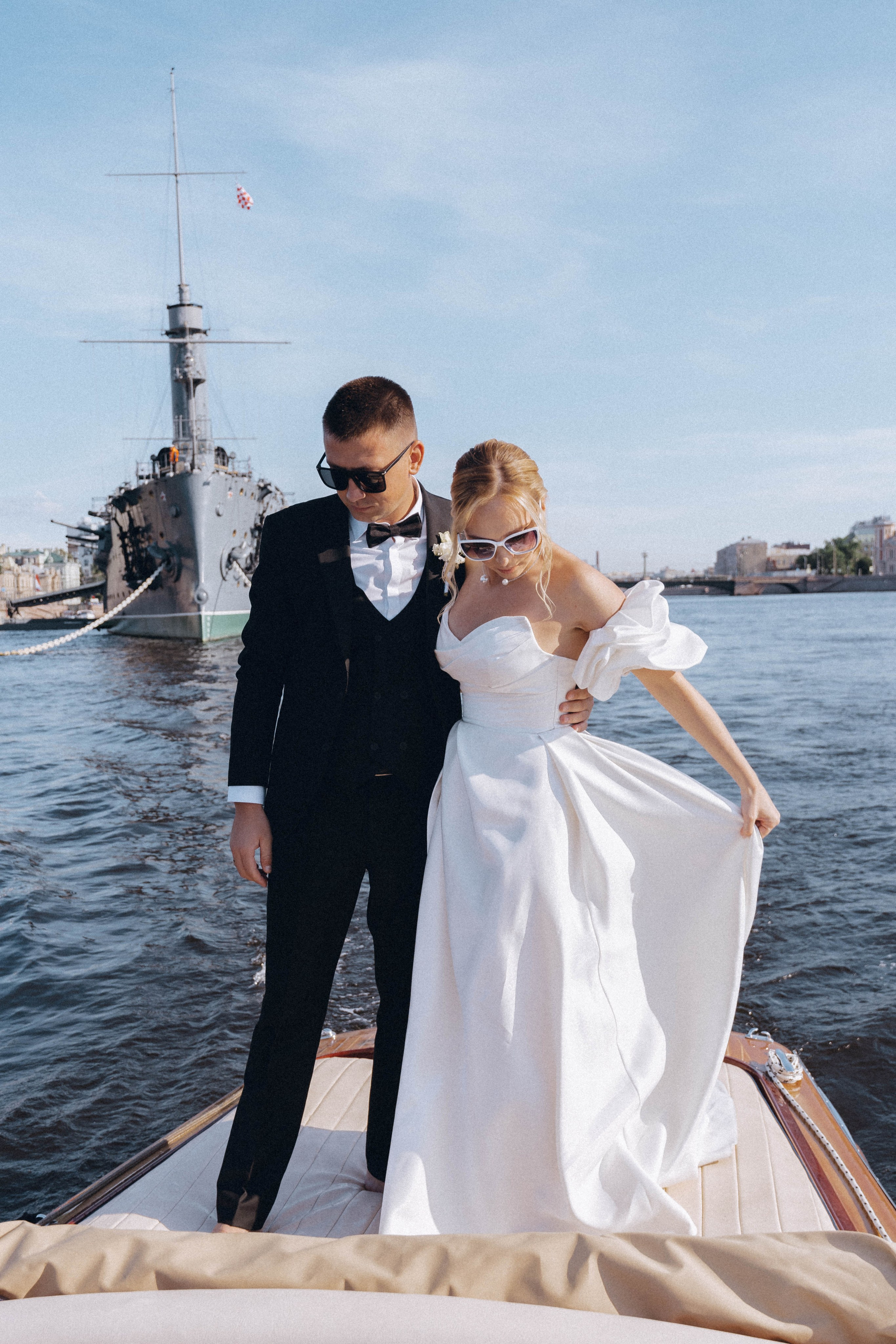 СВАДЕНБНАЯ СЬЕМКА НА КАТЕРЕ ПО КАНАЛАМ САНКТ-ПЕТЕРБУРГА И В АКВАТОРИИ НЕВЫ. Профессиональный фотограф, Санкт-Петербург — Виктория Богомолова