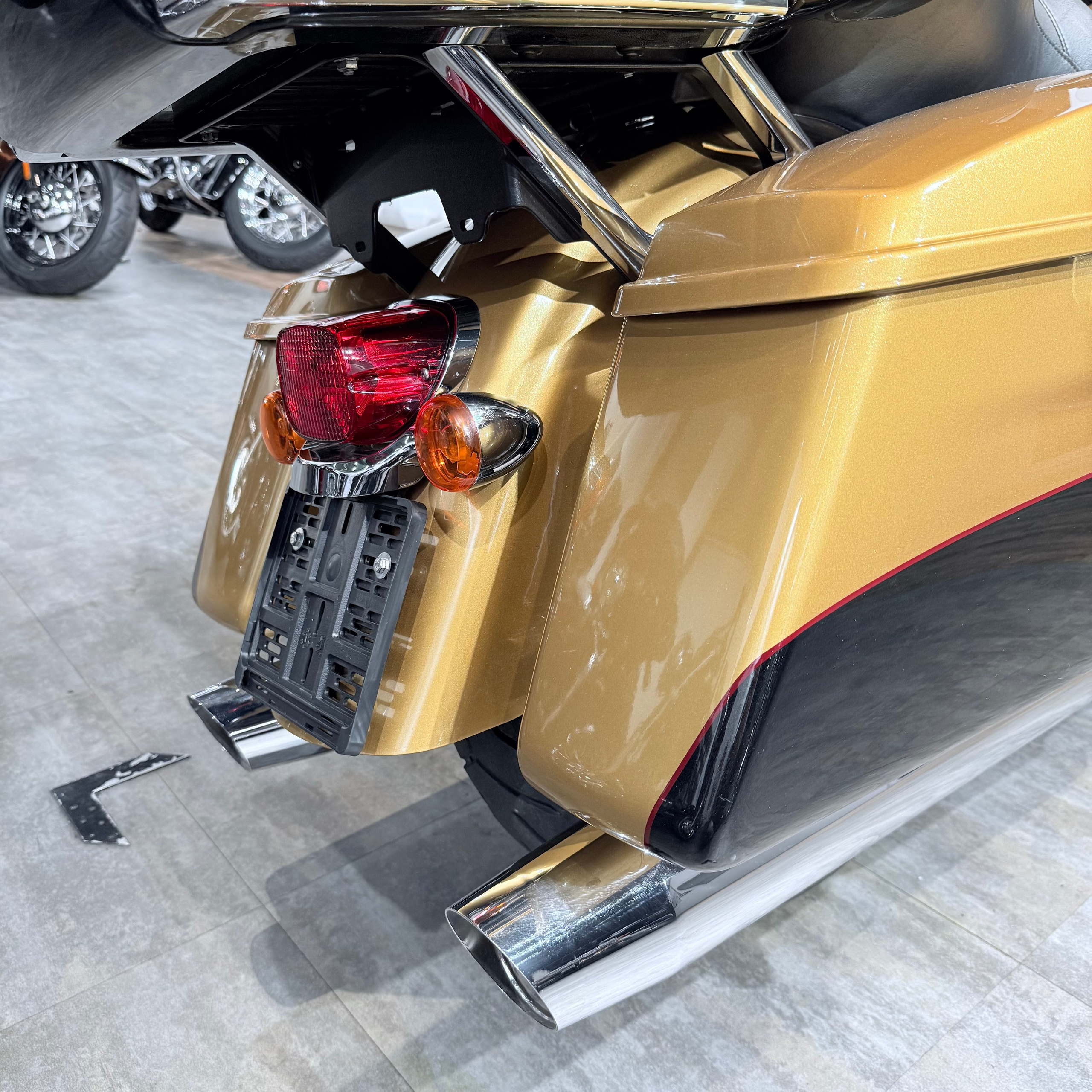 2017 Elеctra Glide Ultra Limited 107 Вlасk Hills Gold. Hello Davidson, Москва. Только хорошие мотоциклы…