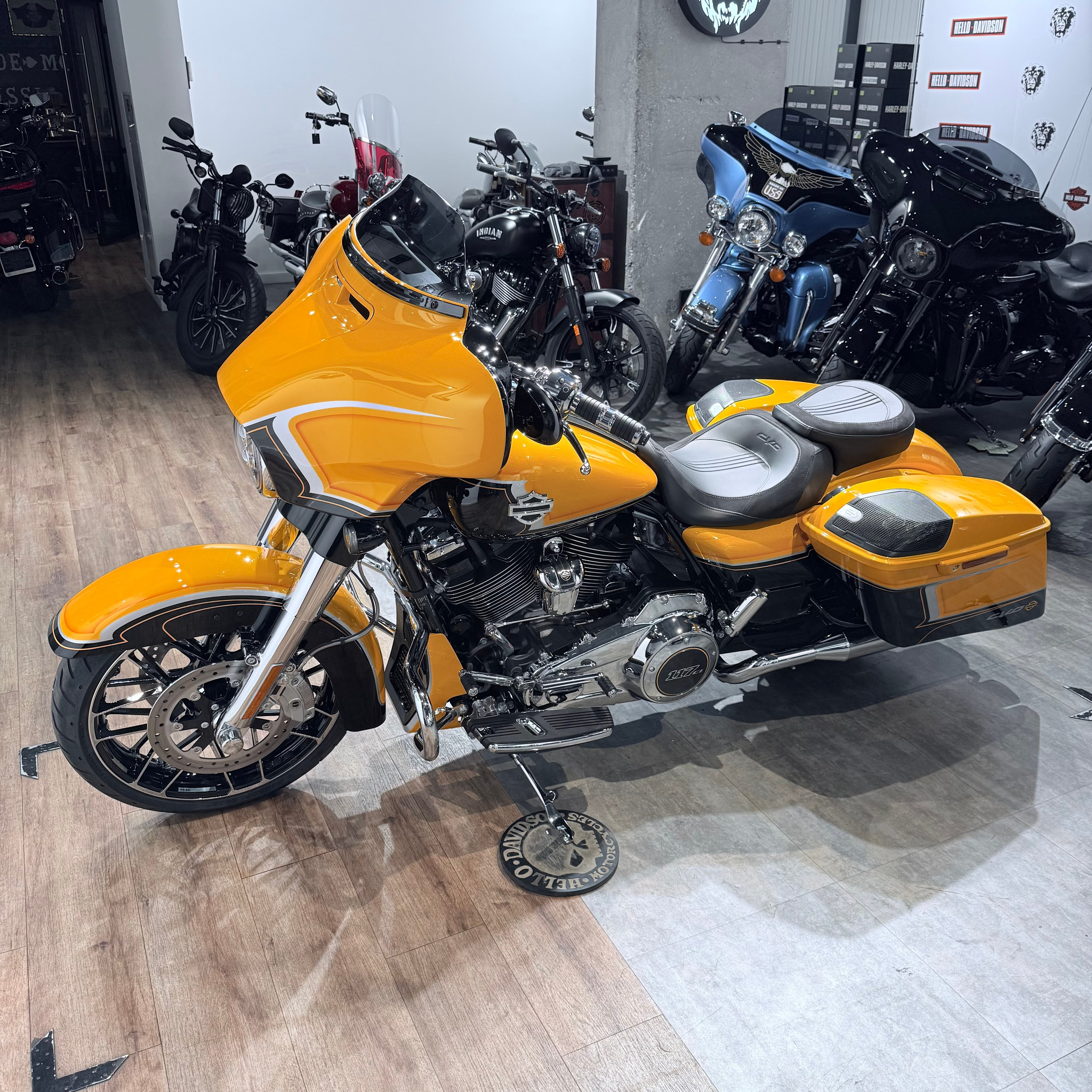 Мотоциклы Harley-Davidson 2022 CVO Street Glidе Limitеd (Touring) — купить мотоцикл. Hello Davidson, Москва. Только хорошие мотоциклы…