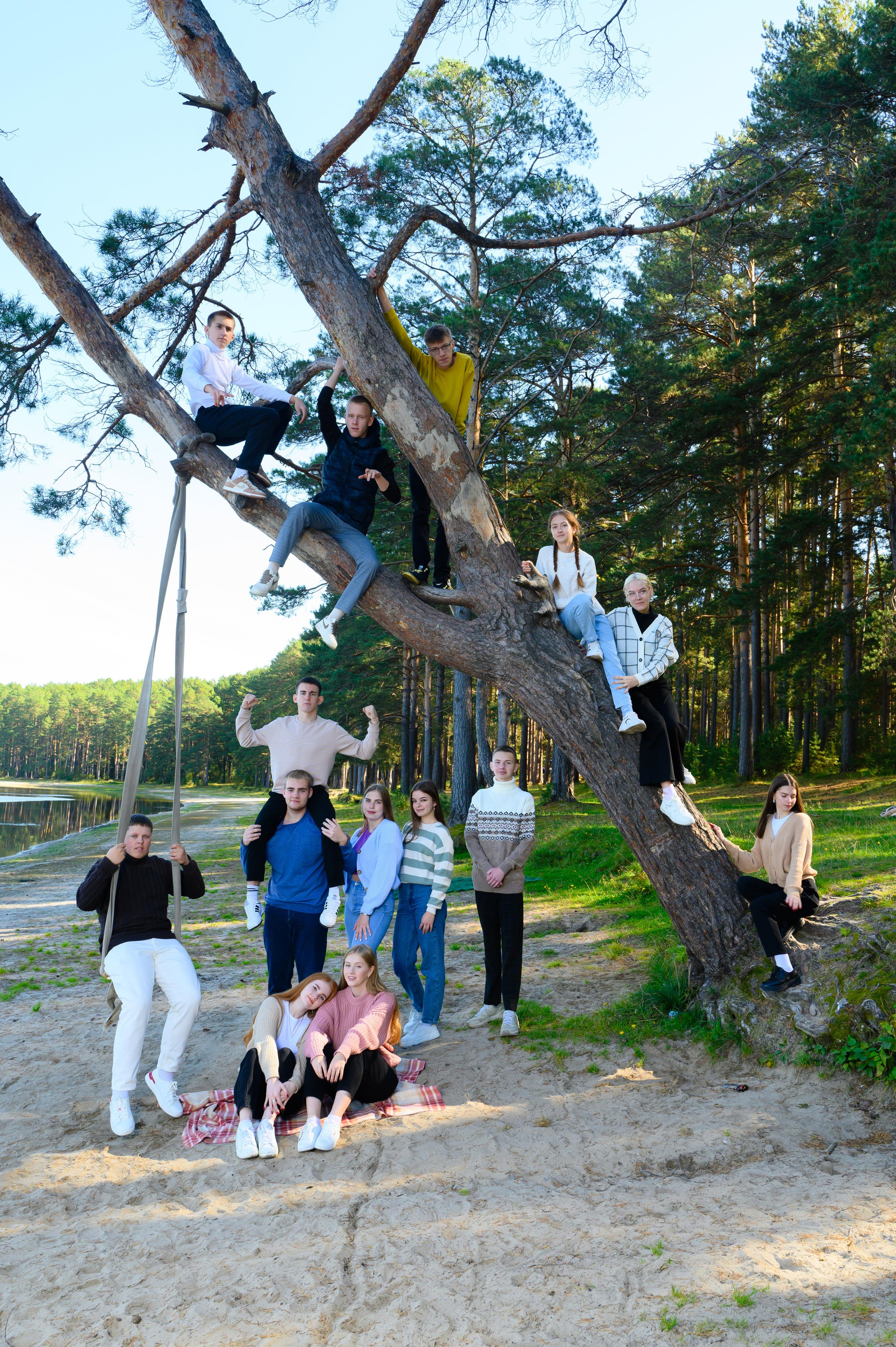 Выпускные альбомы для 9 и 11 классов. Студия выпускных альбомов Ольги Галкиной. Томск