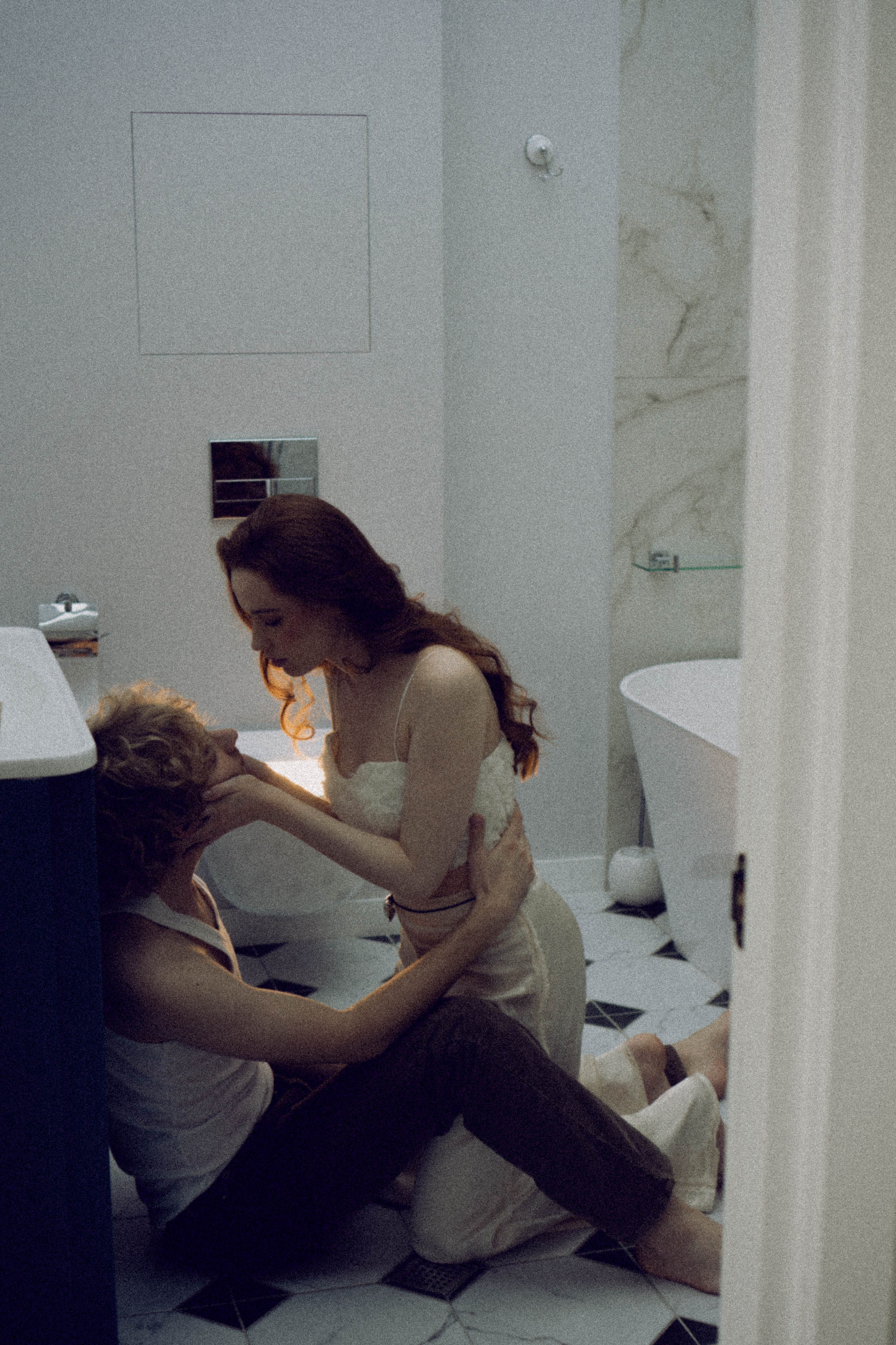 СВАДЕБНАЯ СЬЕМКА В ОТЕЛЕ. СБОРЫ ЖЕНИХА И НЕВЕСТЫ И ТАКЖЕ ТОР И ПОДГОТОВКА К ПРОГУЛКЕ. Профессиональный фотограф, Санкт-Петербург — Виктория Богомолова