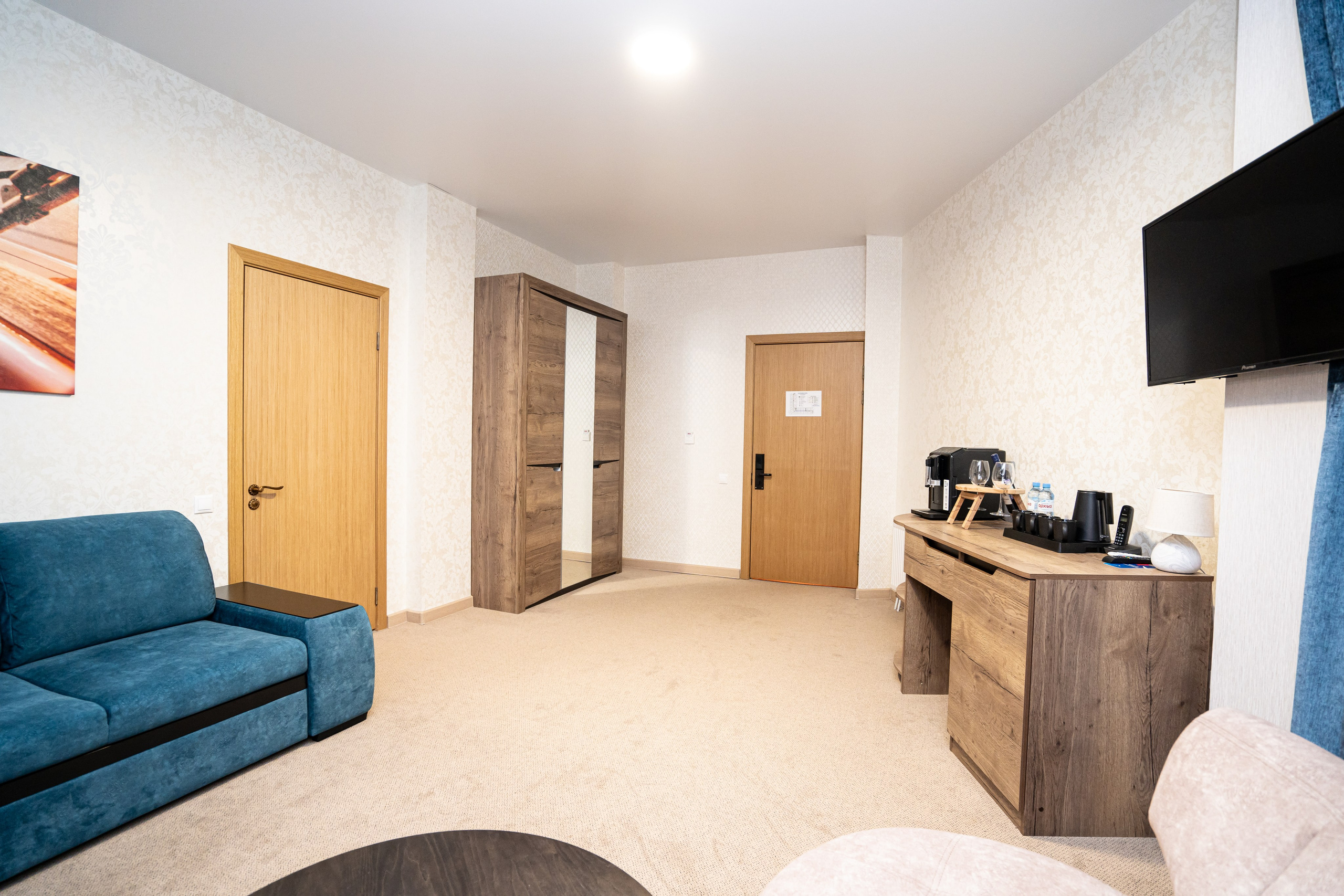 Интерьерная фотосъемка премиальных отелей Dream Hotel в Краснодаре и Анапе Профессиональная фотосъемка интерьеров отелей Dream Hotel: Красно. Шедевры для Вас! Фотограф и Видеограф в Краснодаре Пахиев Руслан