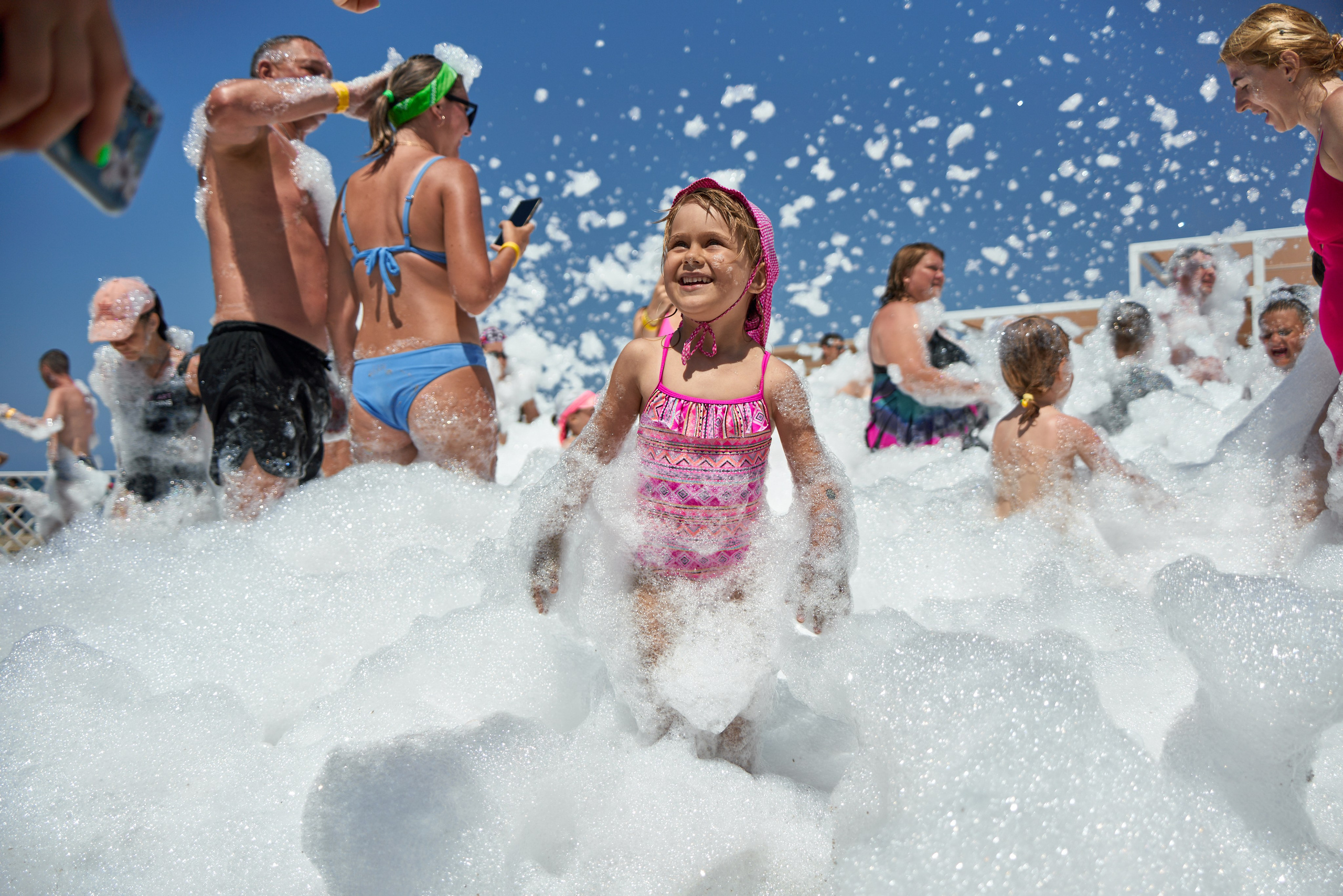 Фотограф на мероприятие Артем Ковальский. Профессиональный фотограф в Анапе Артем Ковальский