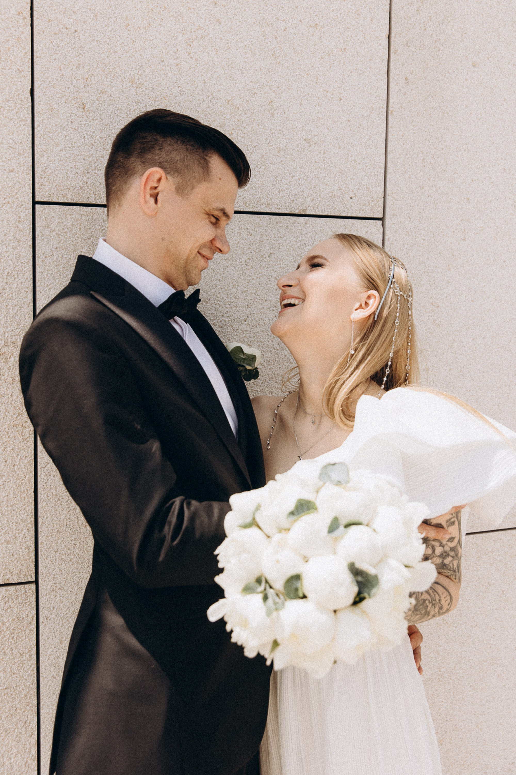 Свадьба в Краснодаре: роспись и фотосессия в парке Галицкого. Свадебный и семейный фотограф Виолетта Сидельникова. Краснодар, Россия, Беларусь, Европа