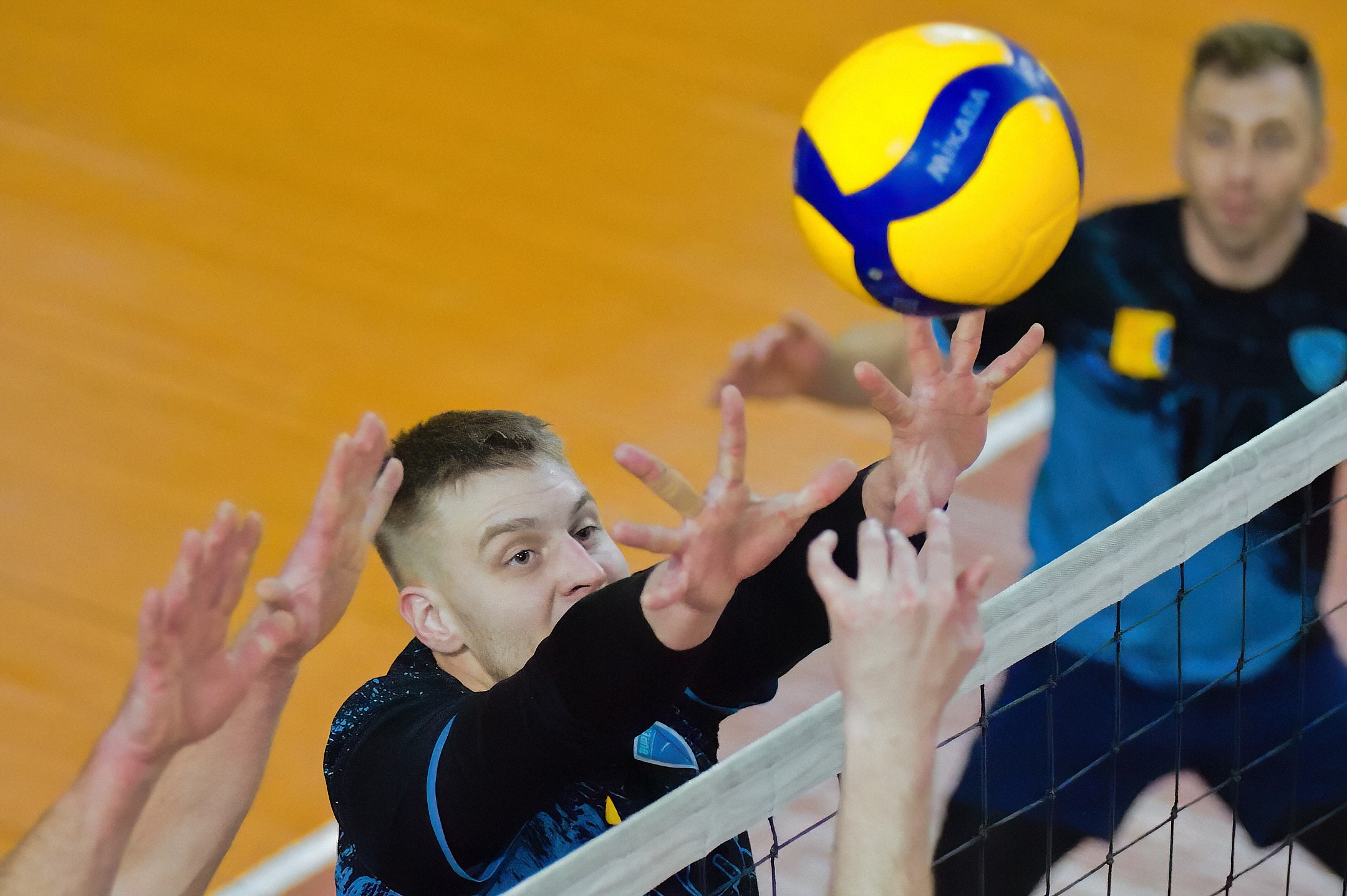 Волейбол. Спортивный фотограф Иван Молот (Киров)