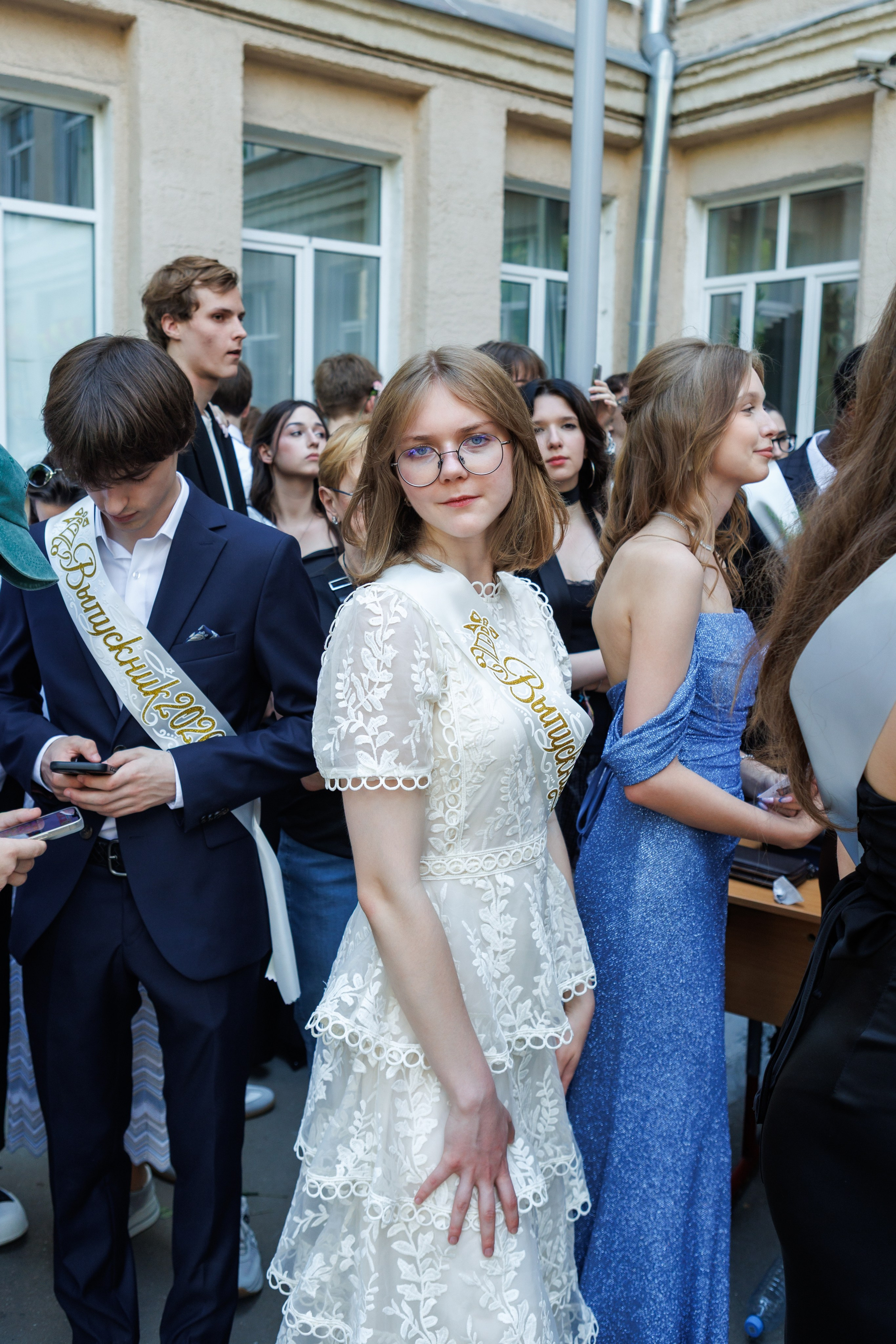 11 класс/ Последний звонок /«Школа имени Мигеля Эрнандеса»/Москва. Выпускные школьные альбомы Мария Киселёва/Москва и МО