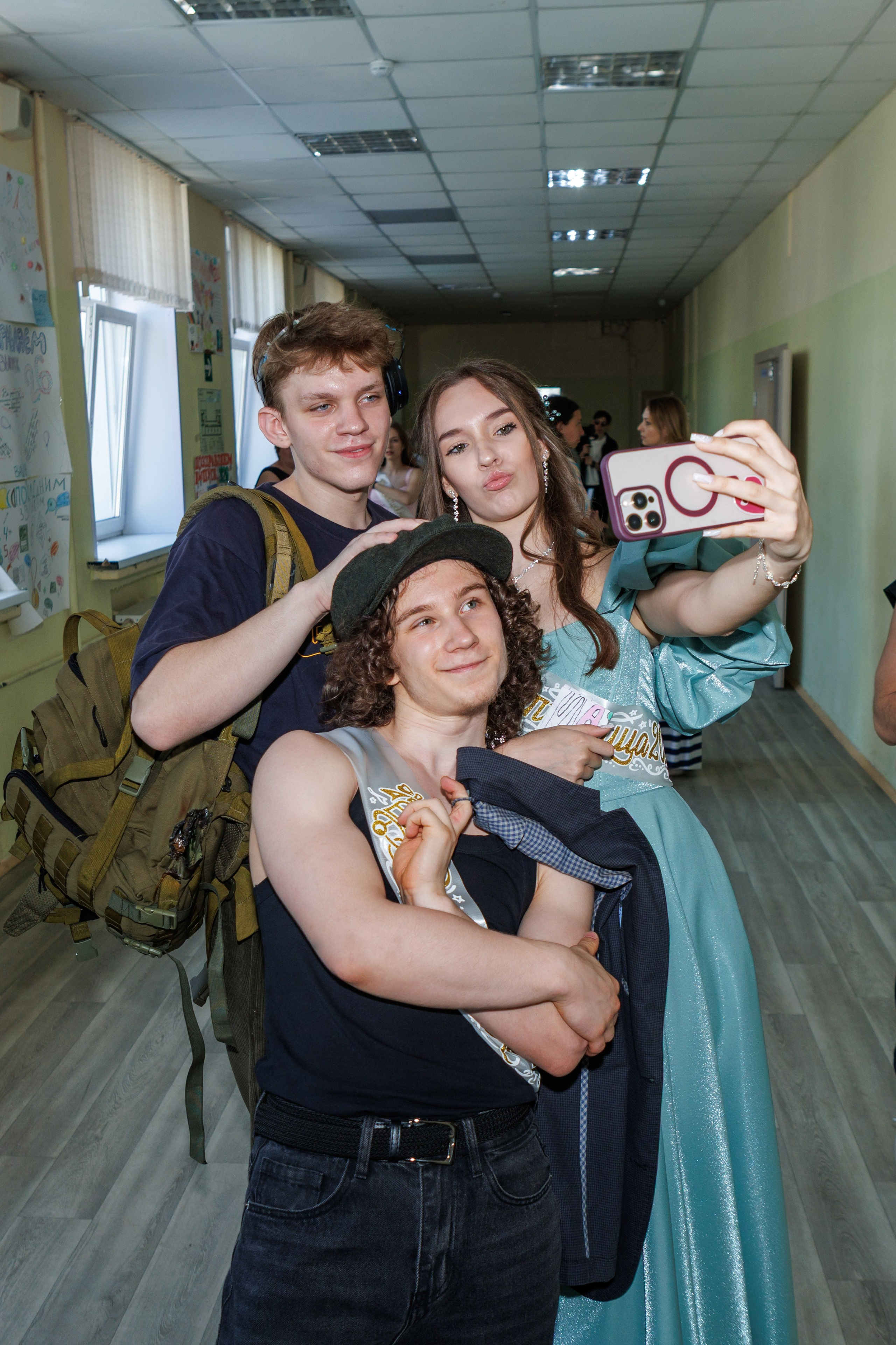 11 класс/ Последний звонок /«Школа имени Мигеля Эрнандеса»/Москва. Выпускные школьные альбомы Мария Киселёва/Москва и МО