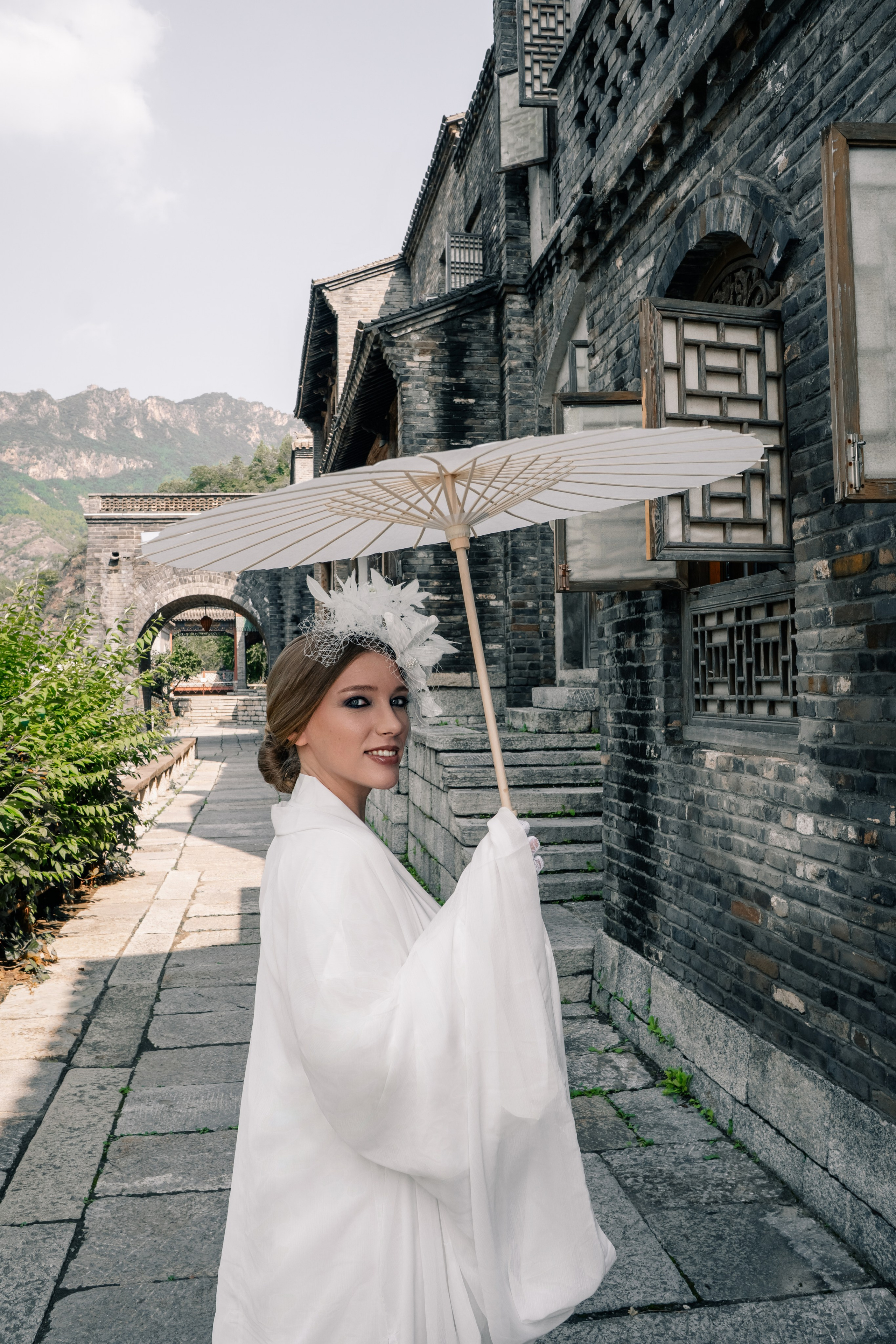 Photoshoot in traditional Chinese dresses