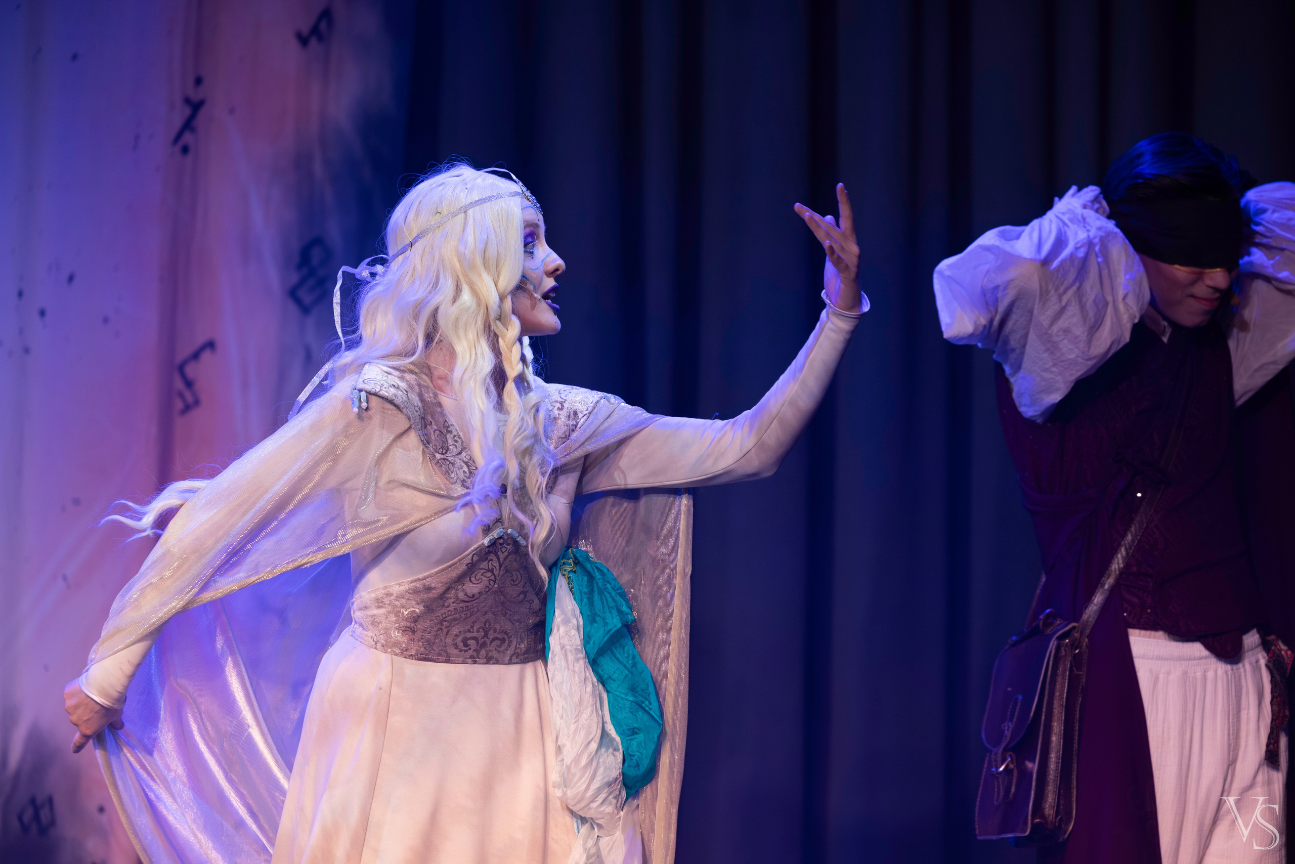 Книга стихий 25.01. Фотограф Виктор Степанов