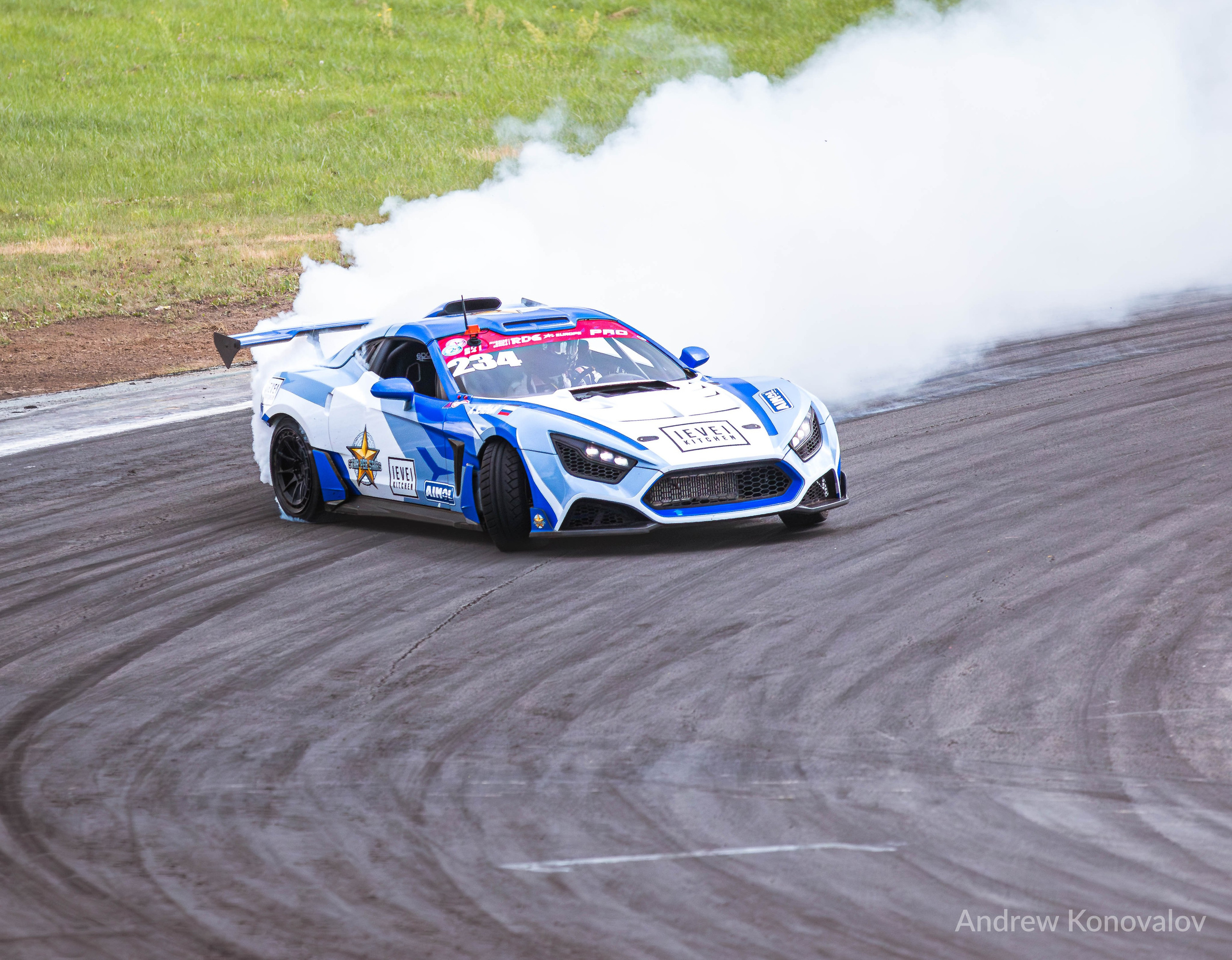 RDS EUROPE. Андрей Коновалов — фотограф автомобилей и автоспорта