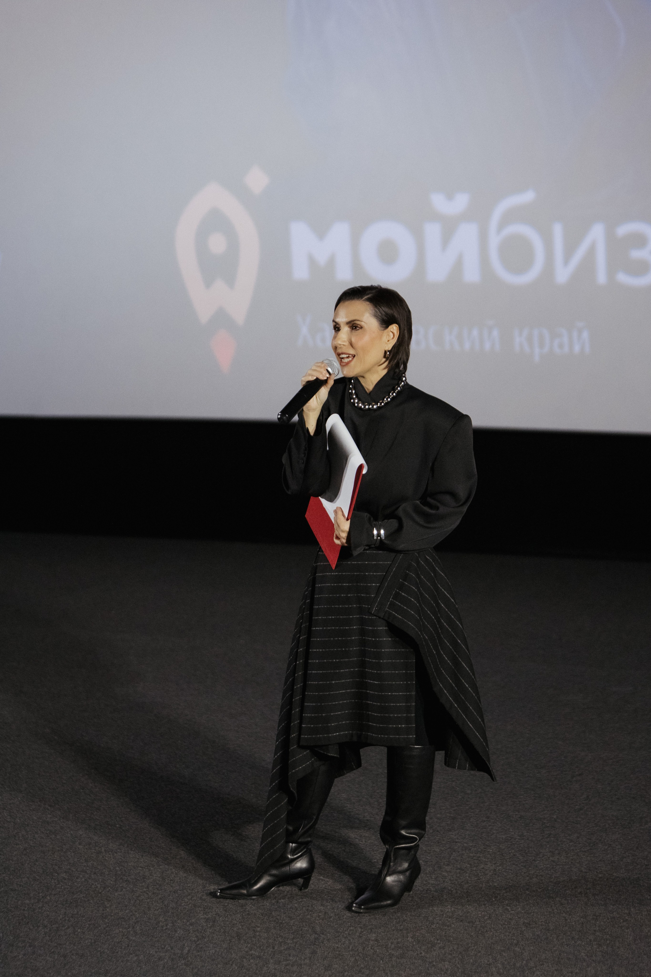 ФЭШН КОНФА. СВОИ. ФОТООТЧЕТЫ-СОБЫТИЯ-МЕСТА