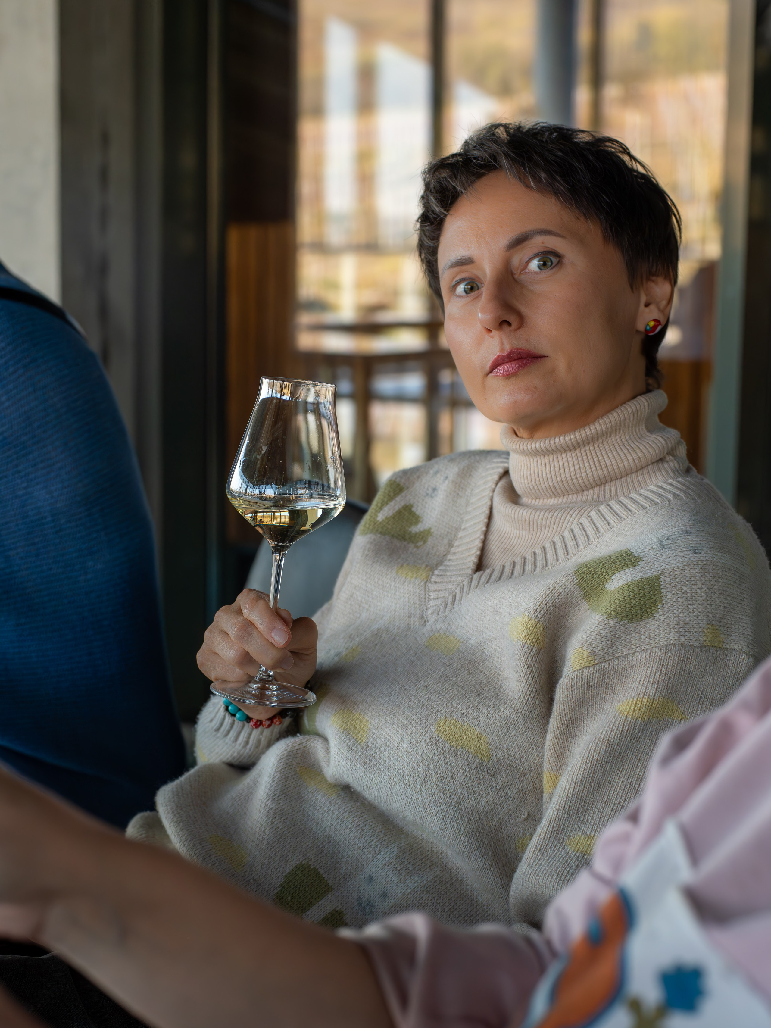 Литературная мастерская с Ольгой Шутовой в «Винотеррии». Репортажный фотограф в Красной Поляне и Сочи Павлюченко Екатерина