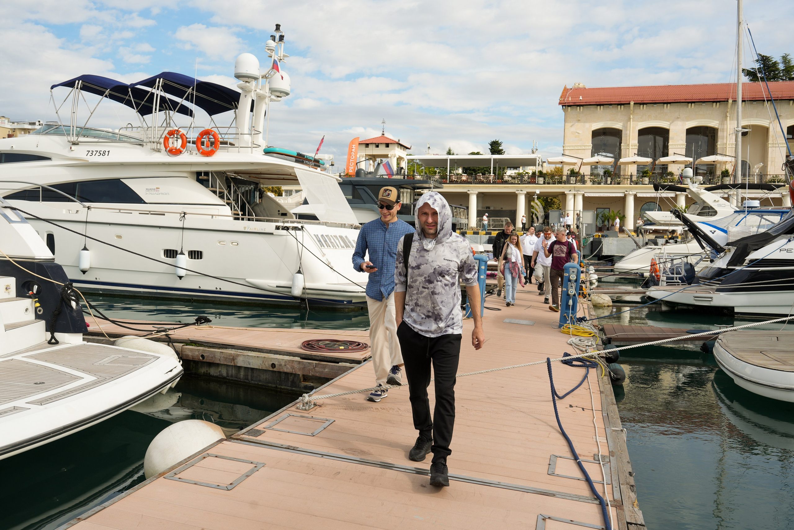 Яхтенная регата для компании Агрегатка. Репортажный фотограф в Красной Поляне и Сочи Павлюченко Екатерина
