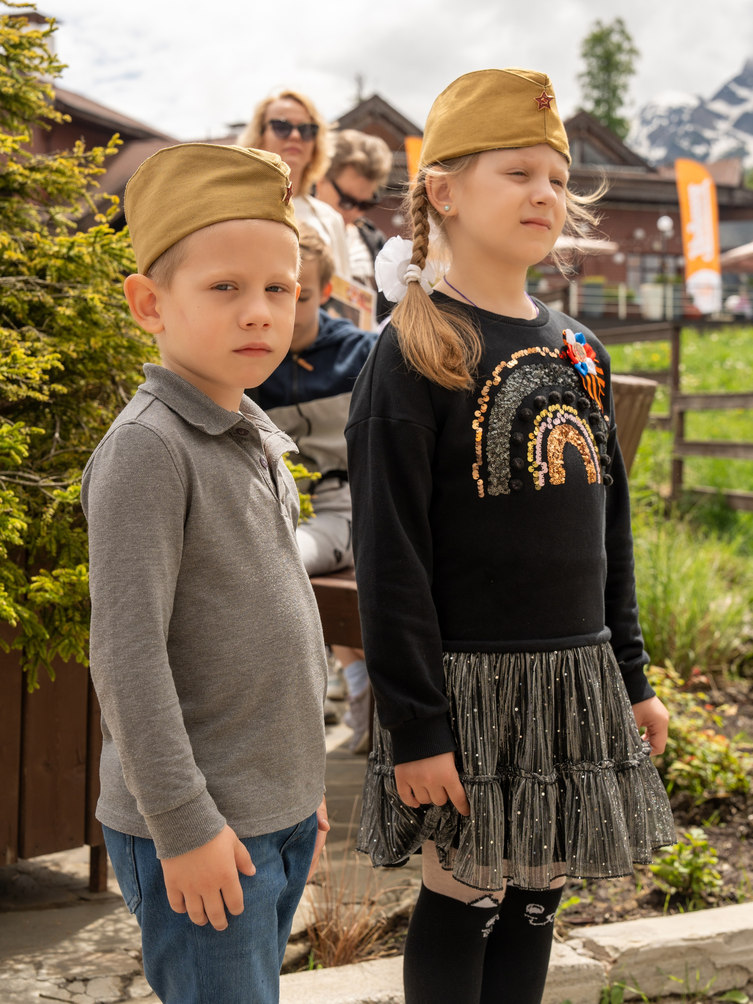 Шествие бессмертного полка 9 мая 2024 Rosa Springs. Репортажный фотограф в Красной Поляне и Сочи Павлюченко Екатерина