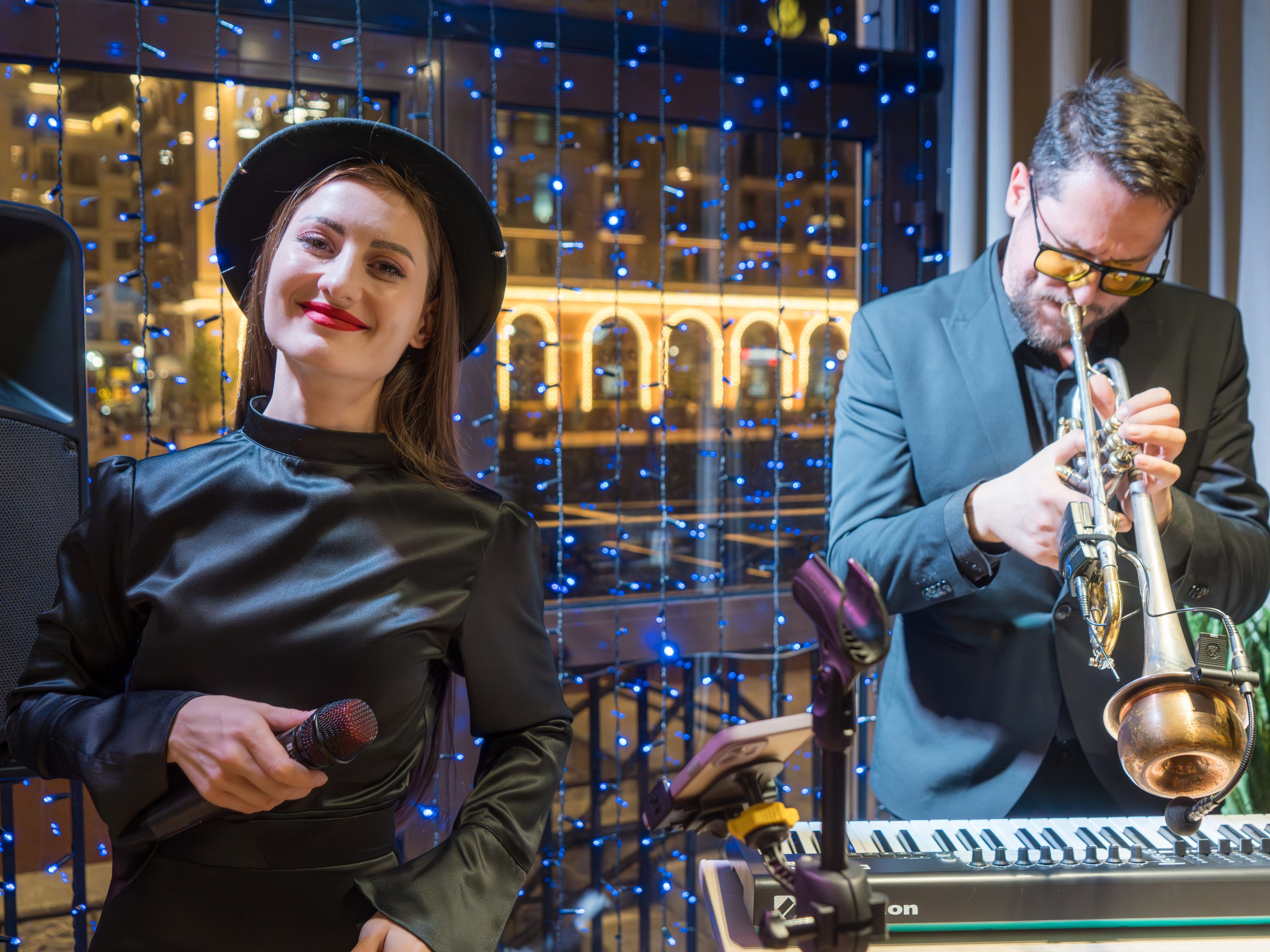 Новый год 2024 в ресторане Эрбелия. Репортажный фотограф в Красной Поляне и Сочи Павлюченко Екатерина