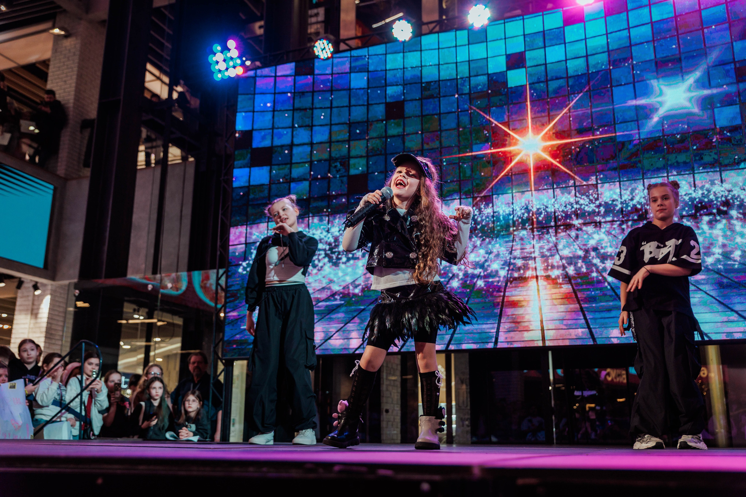 КОНЦЕРТ ДЕТСКИХ БЛОГЕРОВ. СтешОК, Макар Давыдов и другие ребята. Фотограф Нижний Новгород Игнатьева Виктория