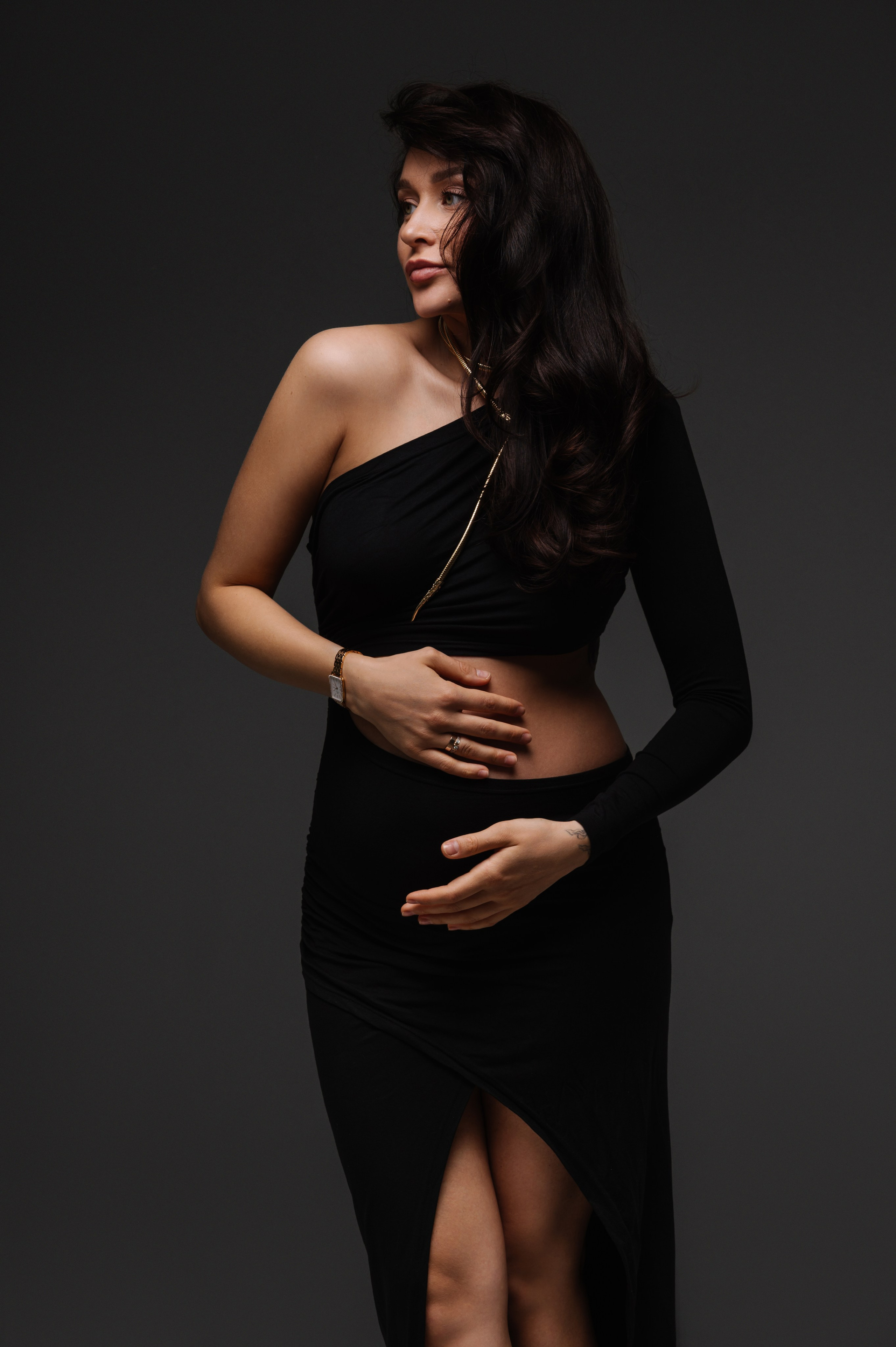 Профессиональный семейный и беременный фотограф в Санкт-Петербурге — Маргарита Иванова. Индивидуальные фотосессии под ключ: от образа до гот. Профессиональный фотограф беременности в СПБ. Стильные фотосессии беременности в стиле минимализм и классическая фотография