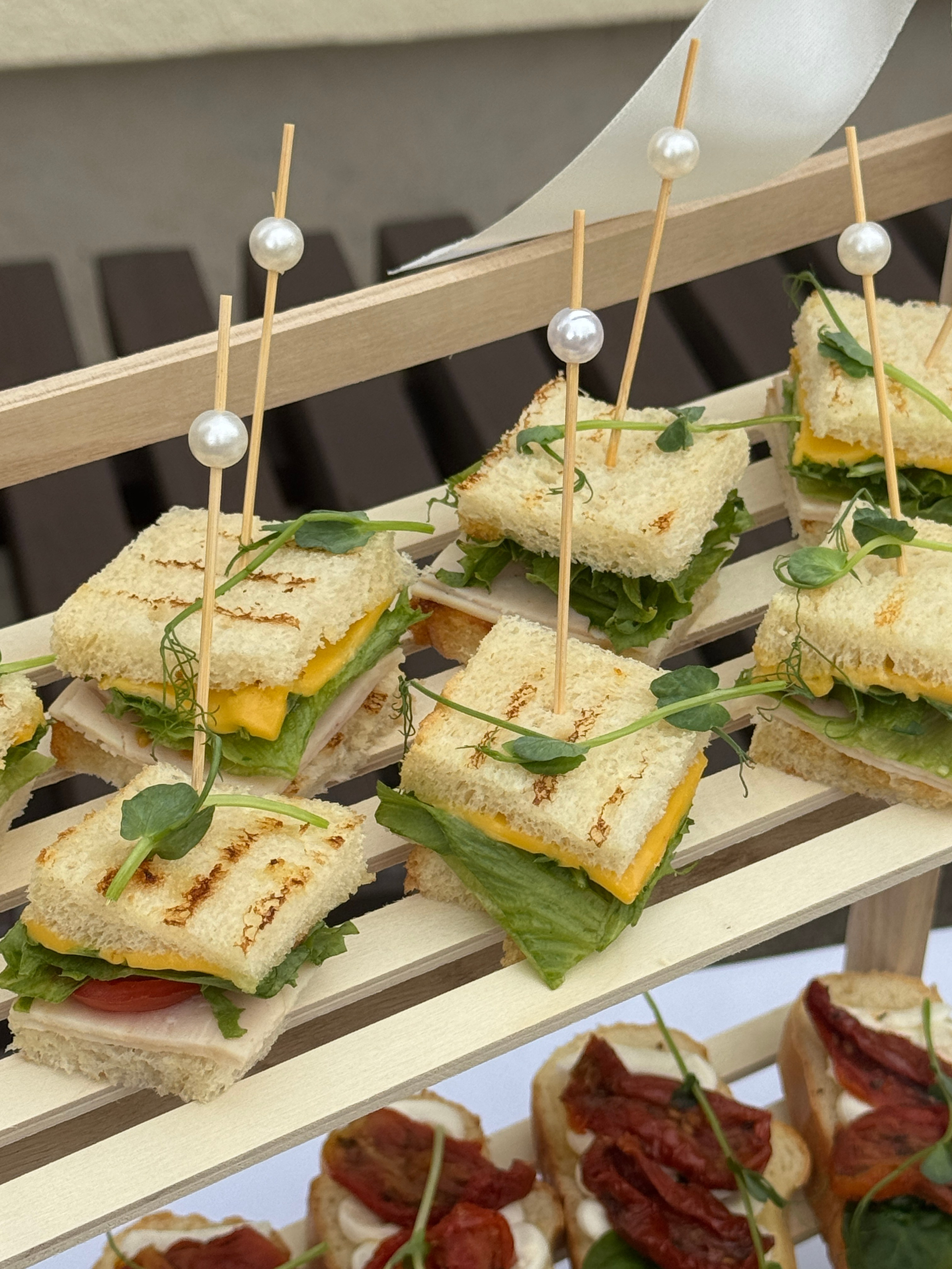 Скидка на свадебный фуршет в Самаре от CANAPÉ catering