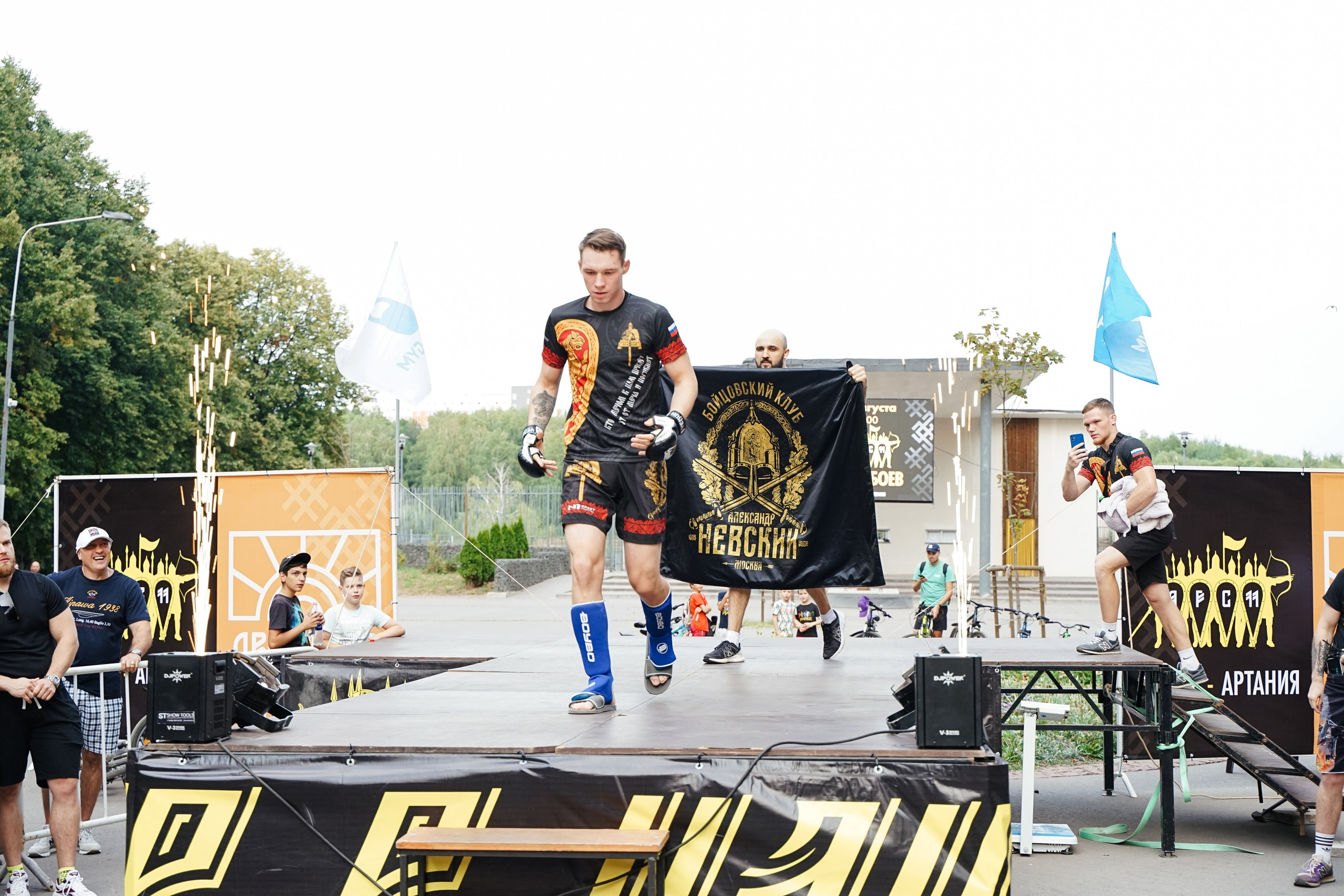 Вечер боев в ЦПКиО. Фотограф Надежда Погребняк | Рязань | Москва