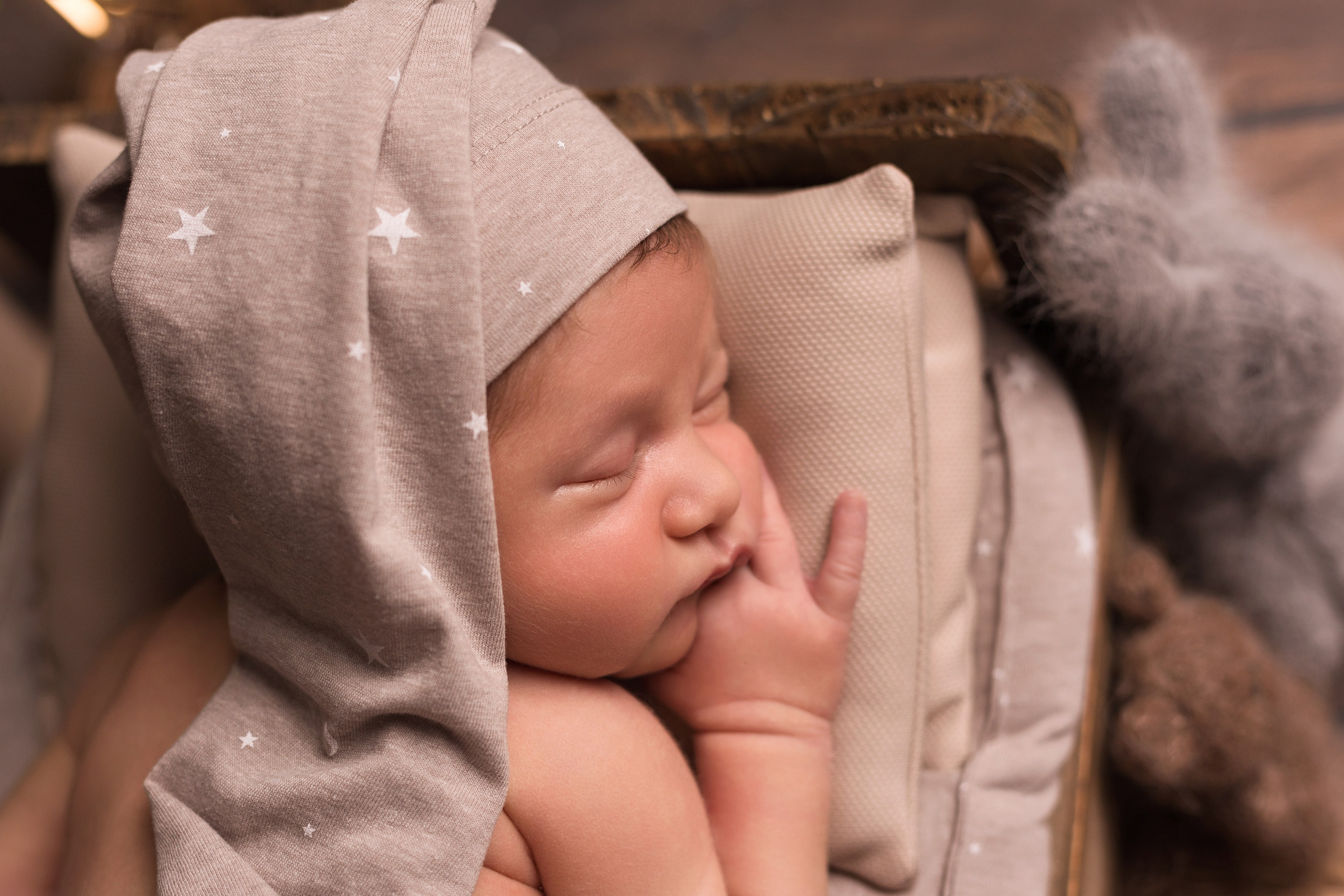 Фотографии новорожденных детей. Фотограф новорожденных в Омске Анастасия Моисеева