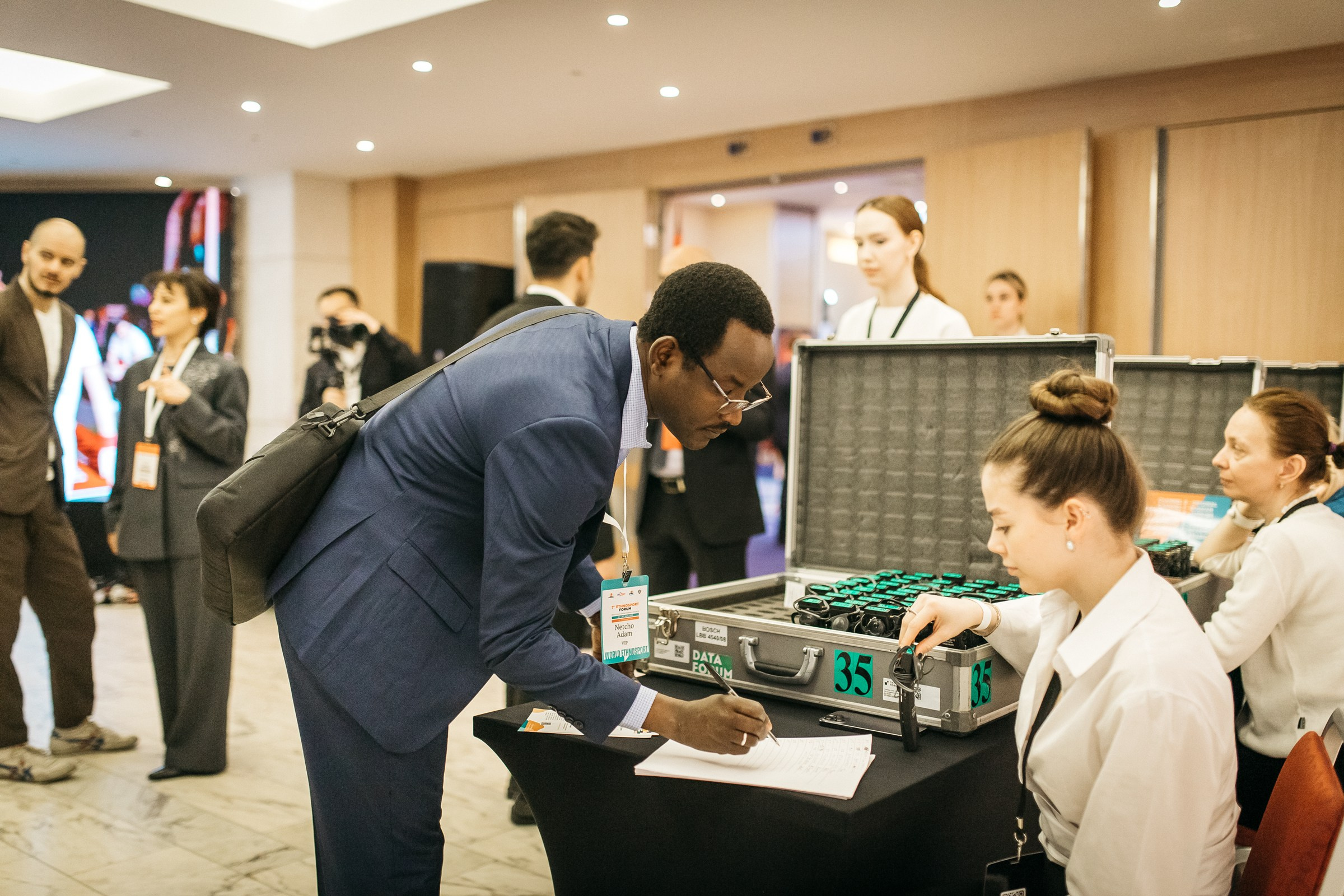 Репортажный фотограф на мероприятие Питер