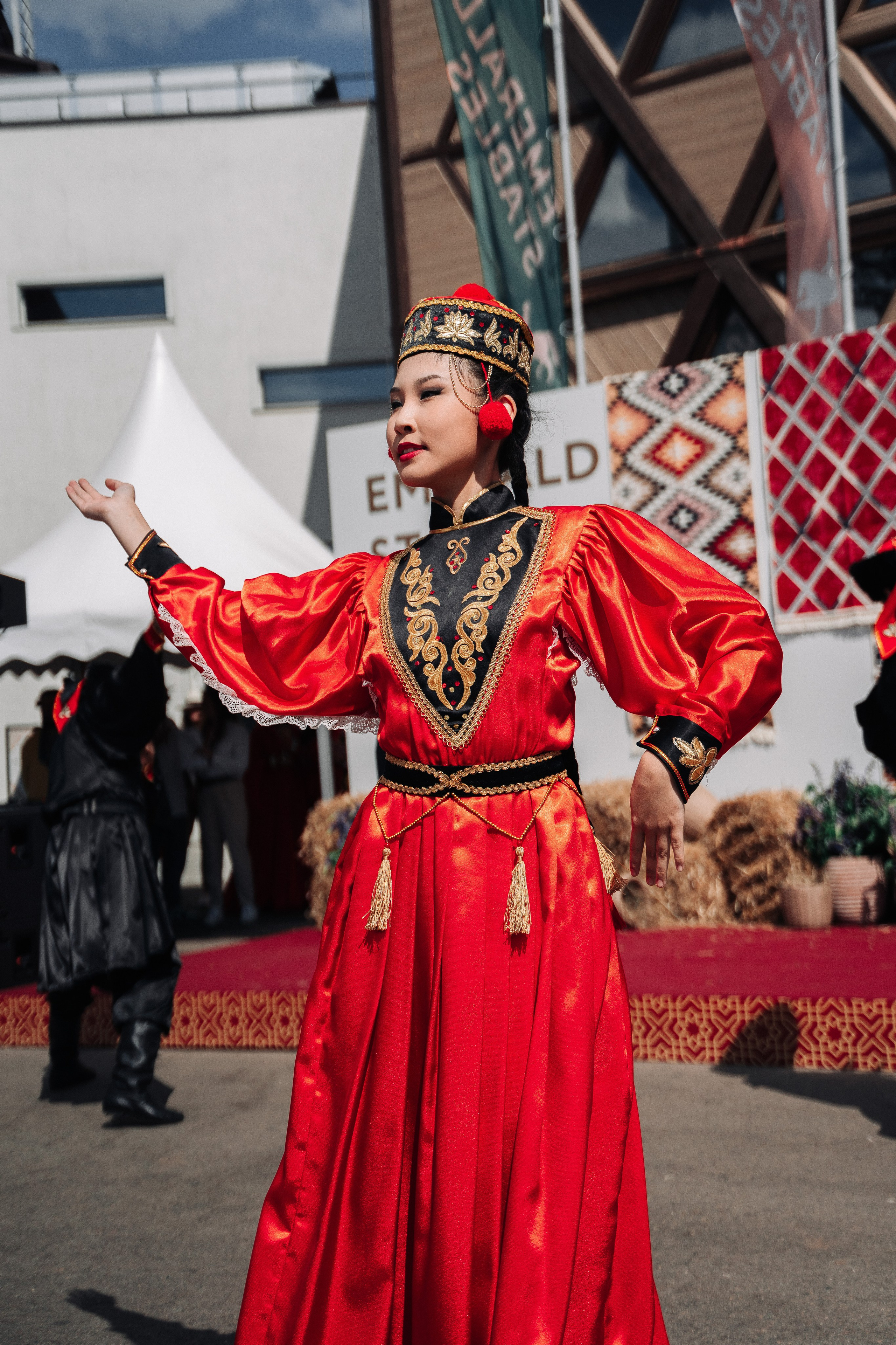 Магия Востока в Emerald Stables. Свадебный и семейный фотограф в Москве и МО Геннадий Туманцев