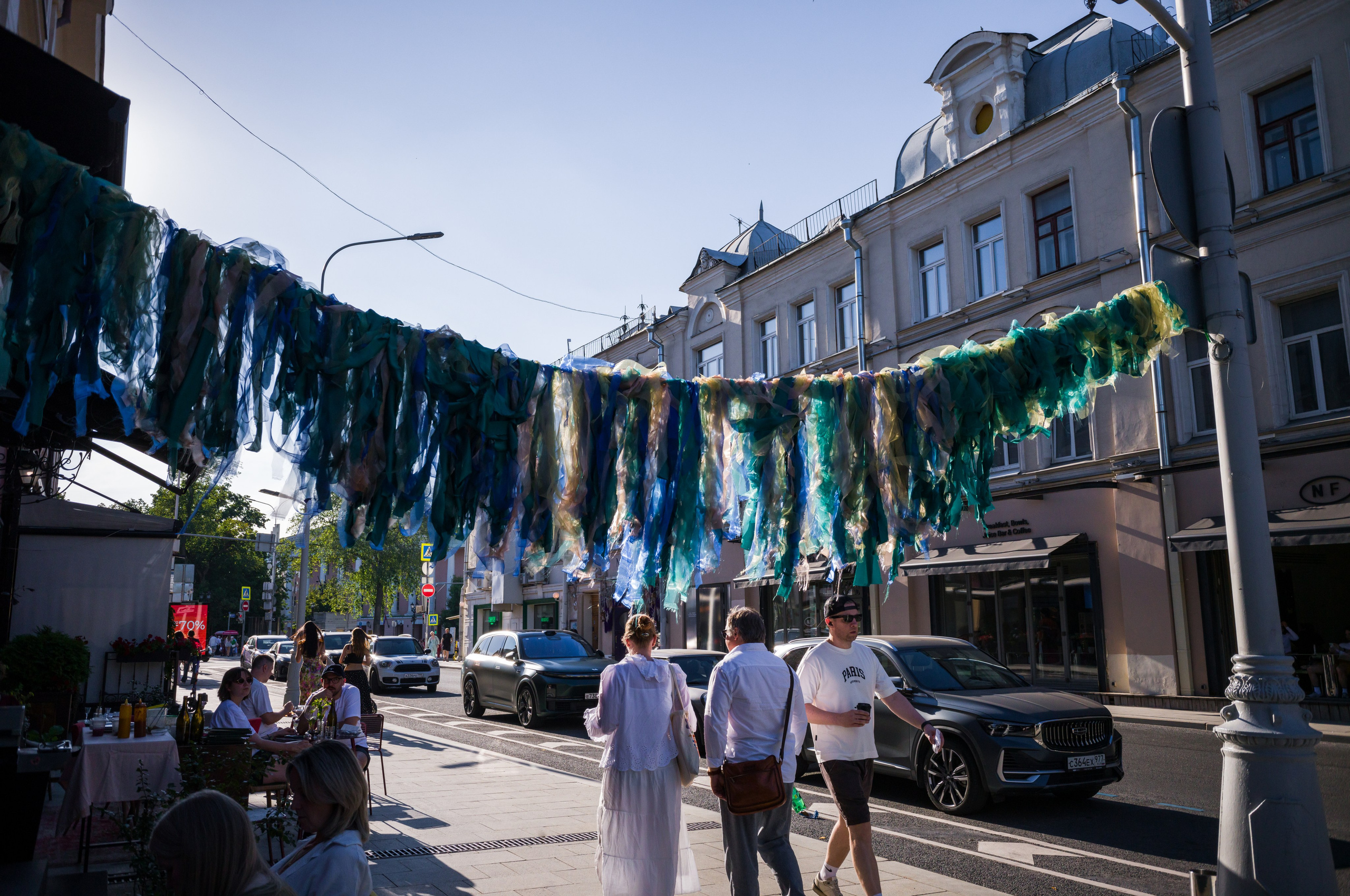 В районе Петровского бульвара в Москве
