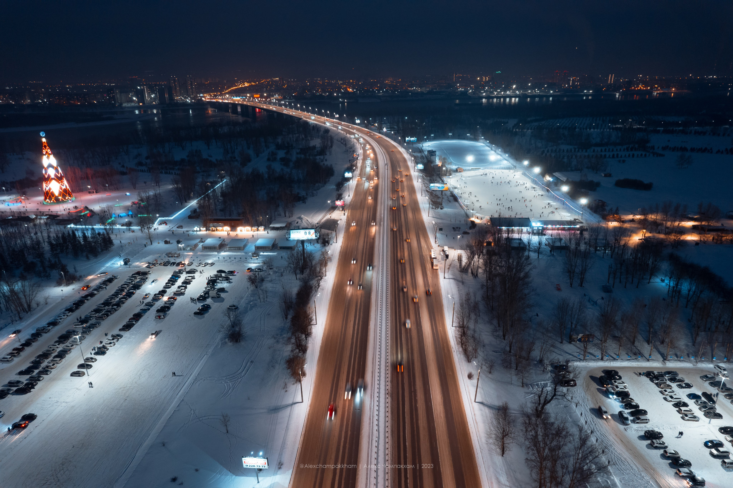 Городской пейзаж | Стрит. Репортажный фотограф Красноярск Алекс Чампакхам