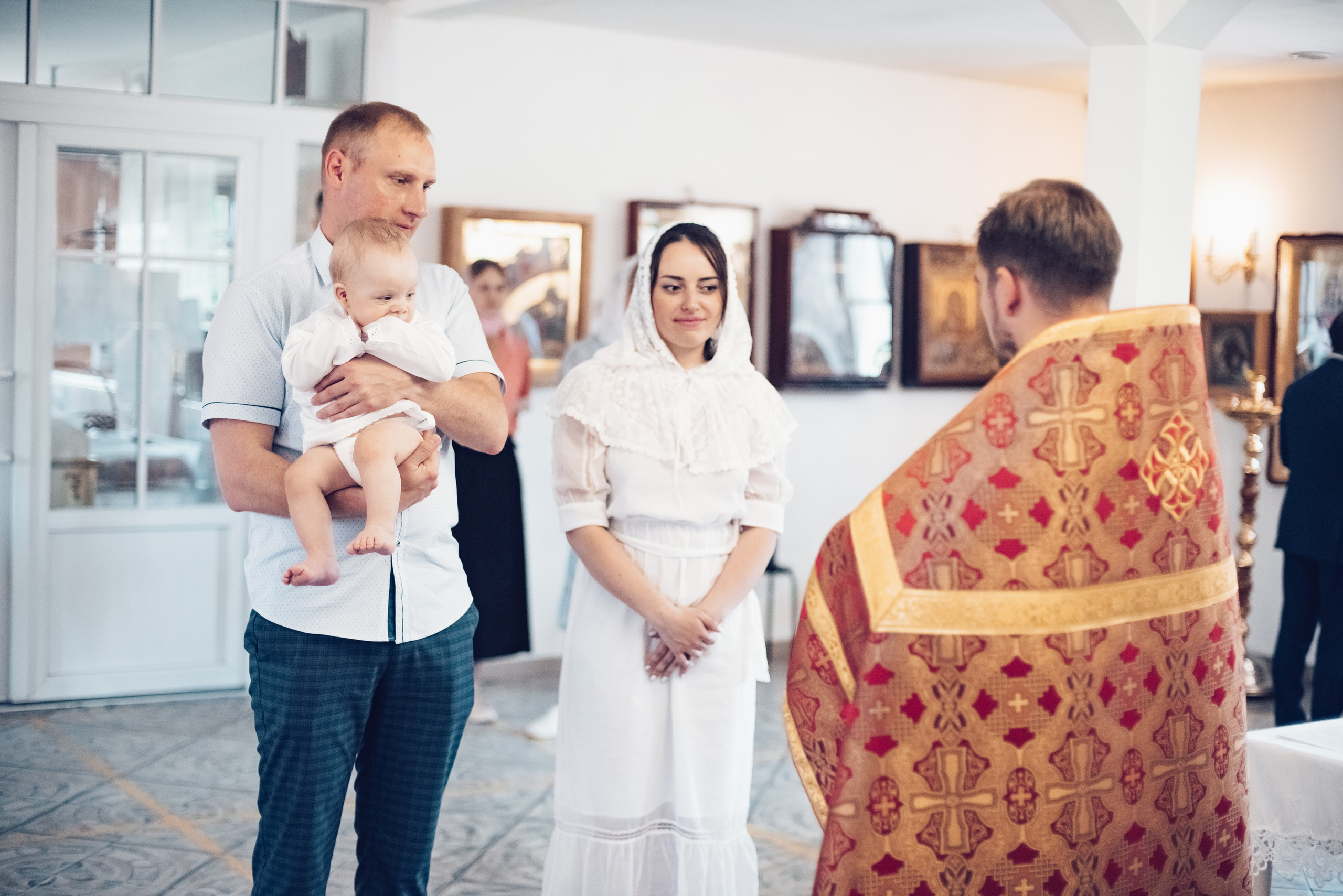Фотосессия Крещения в Санкт-Петербурге. Фотограф Юлия Кондратьева