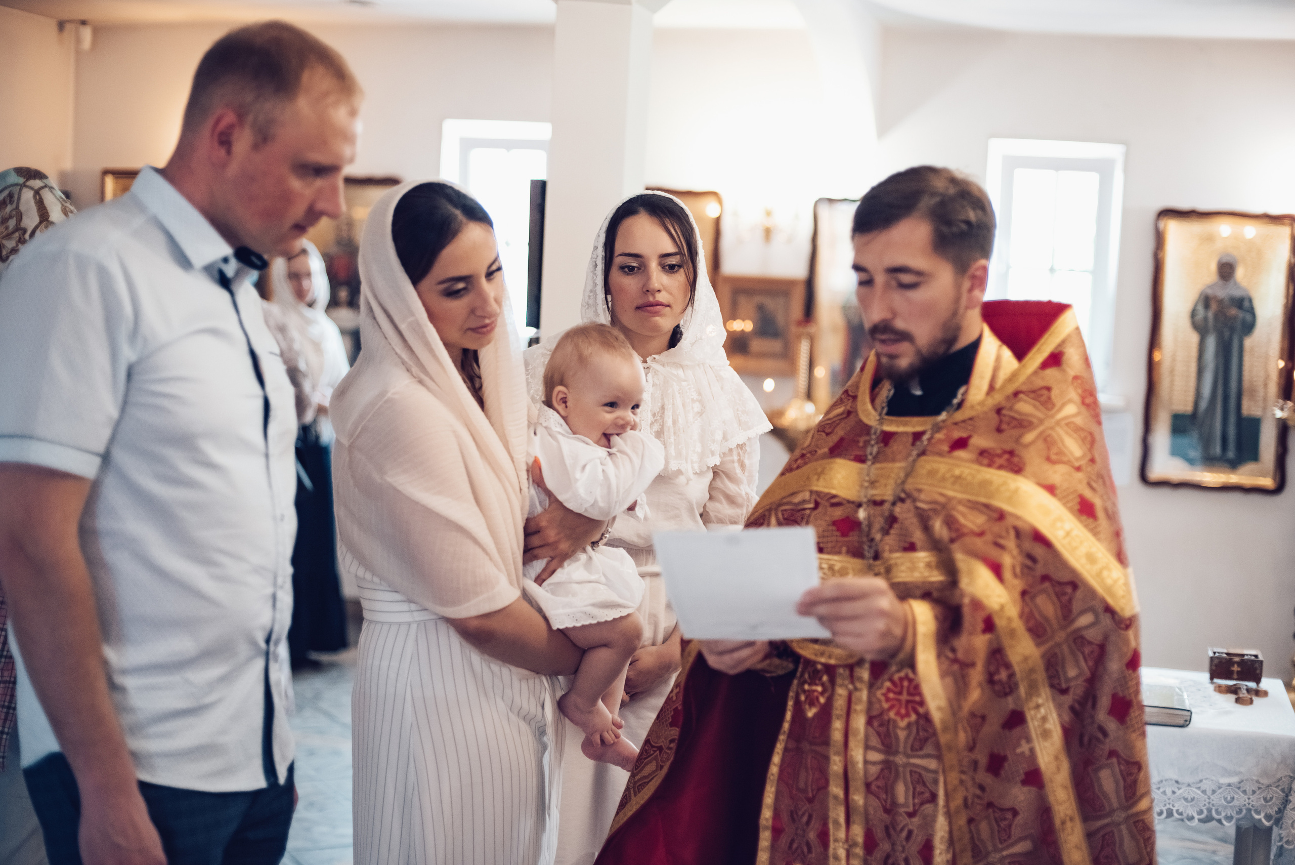 Фотосессия Крещения в Санкт-Петербурге. Фотограф Юлия Кондратьева