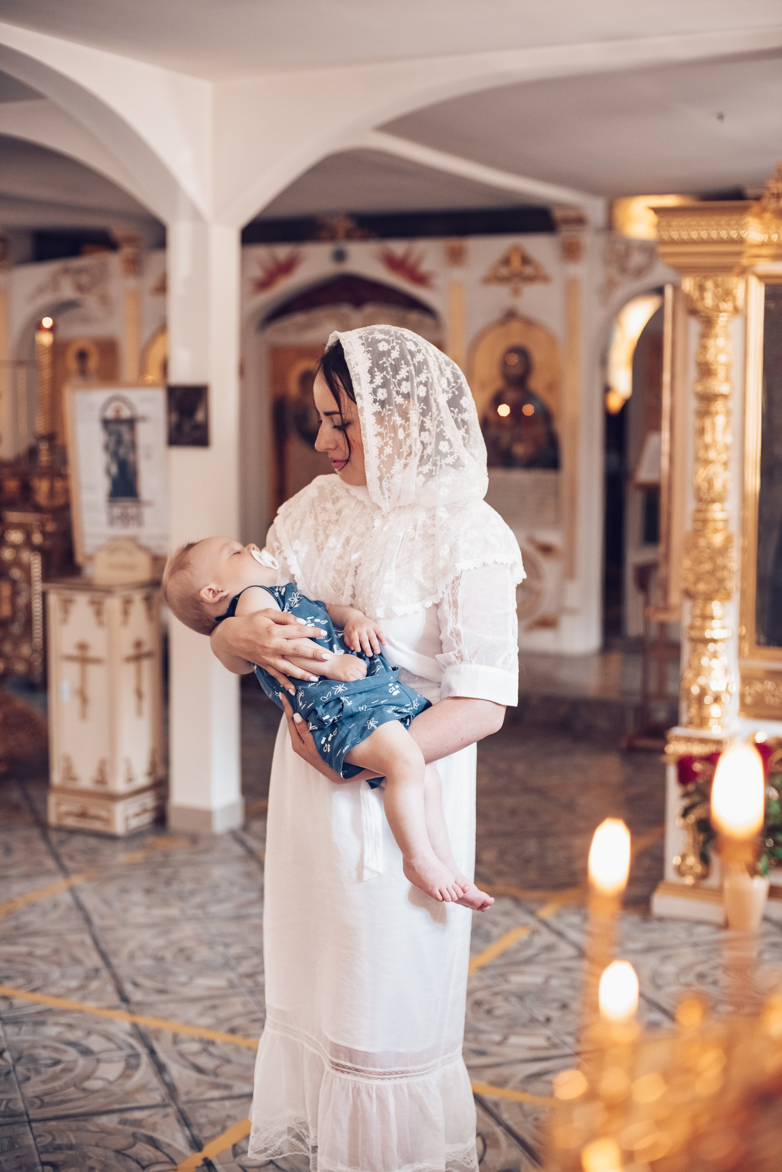 Фотосессия Крещения в Санкт-Петербурге. Фотограф Юлия Кондратьева