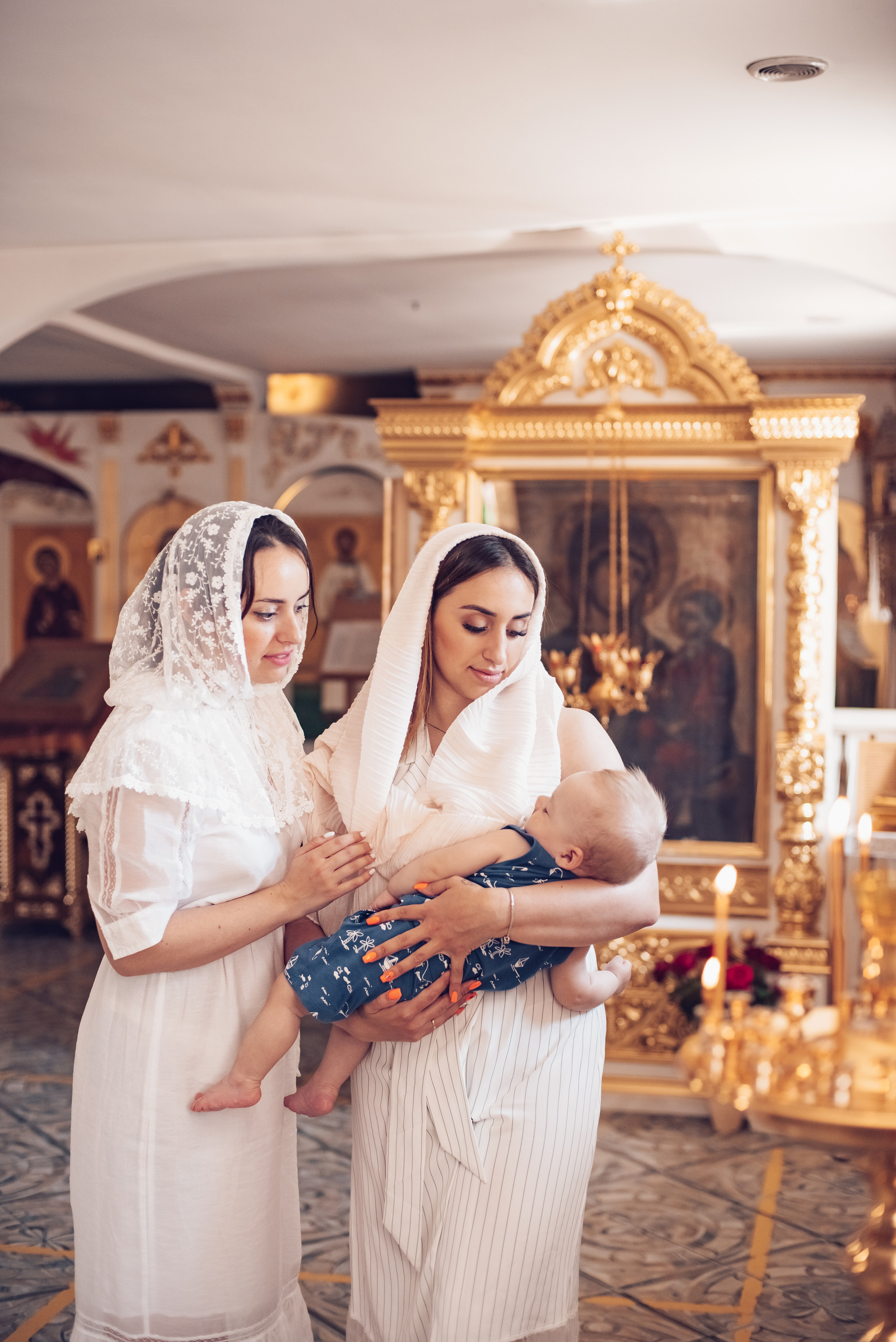 Фотосессия Крещения в Санкт-Петербурге. Фотограф Юлия Кондратьева