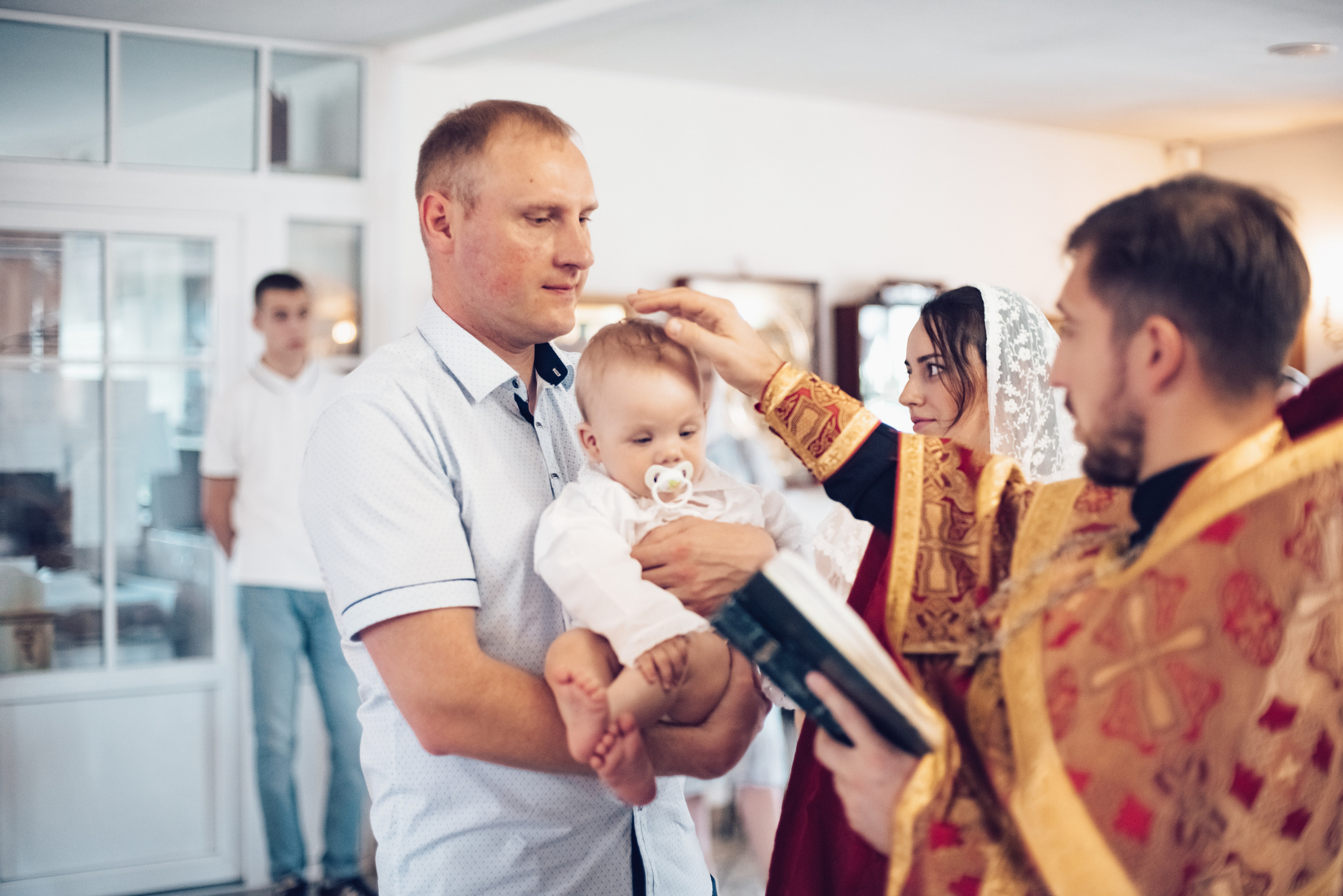 Фотосессия Крещения в Санкт-Петербурге. Фотограф Юлия Кондратьева