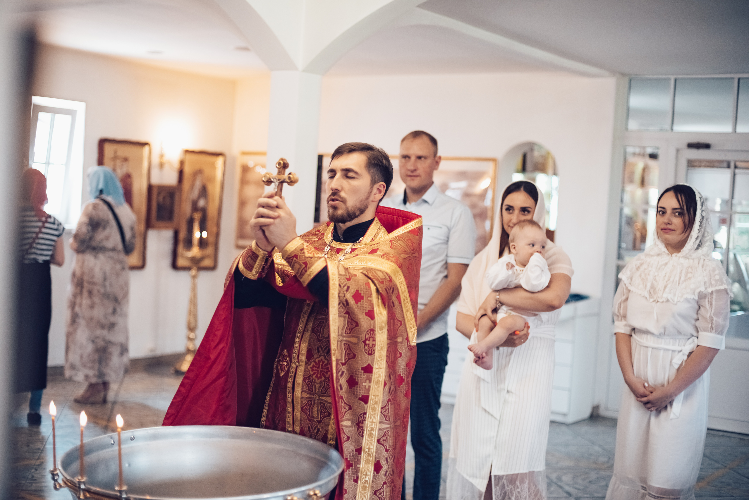 Фотосессия Крещения в Санкт-Петербурге. Фотограф Юлия Кондратьева