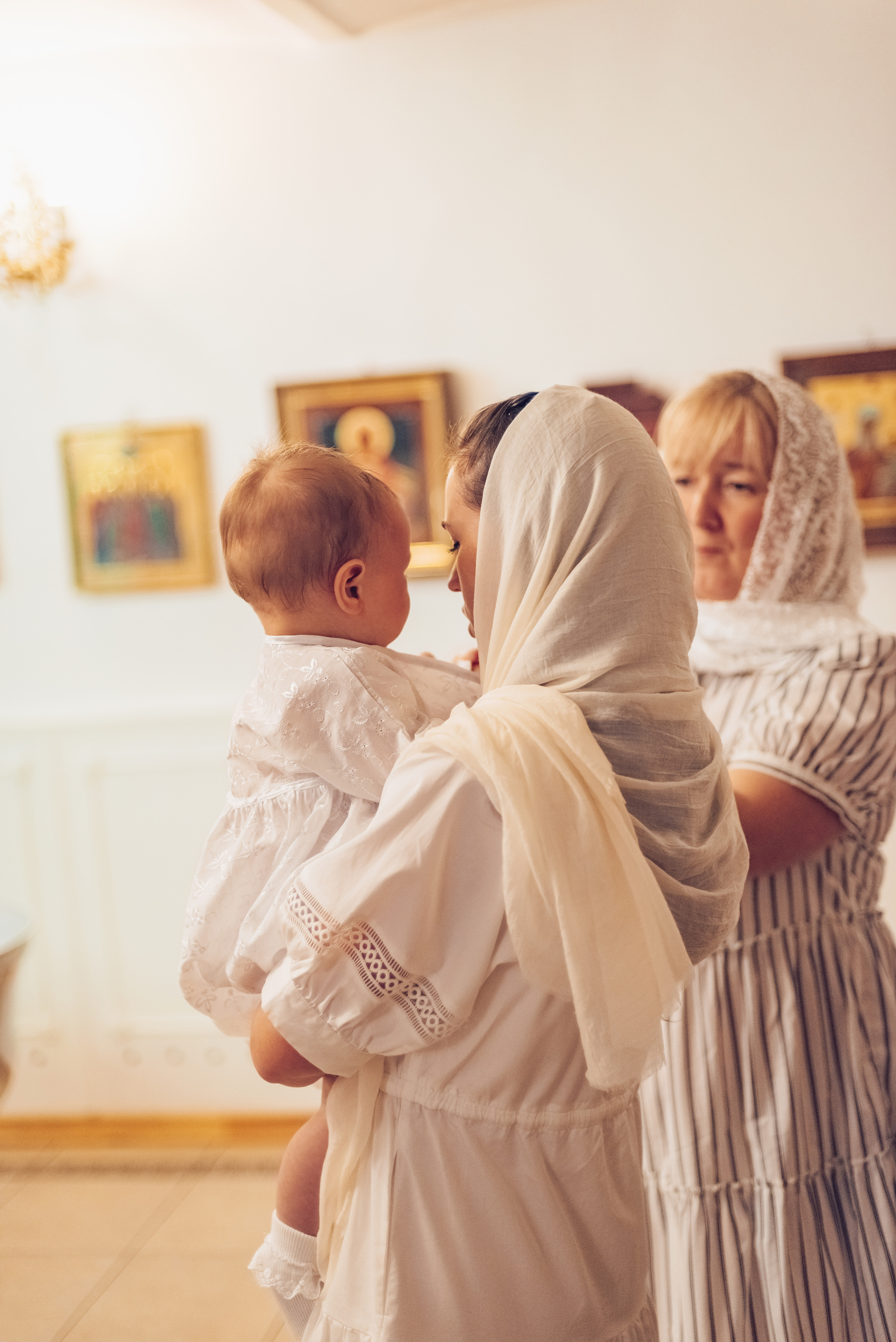 Фотосессия Крещения в Санкт-Петербурге. Фотограф Юлия Кондратьева